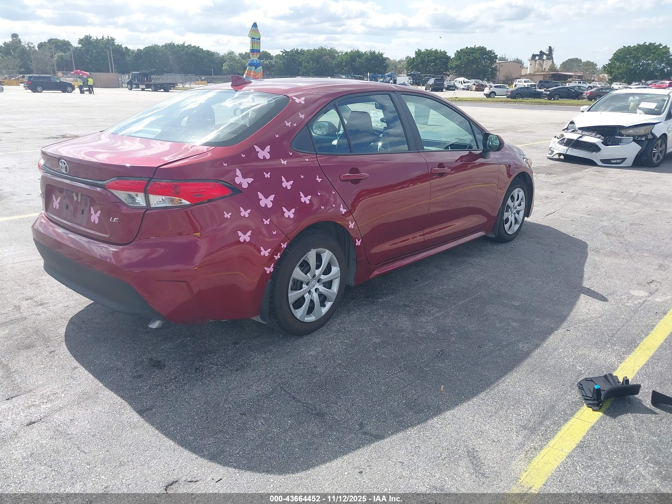 TOYOTA COROLLA image 4
