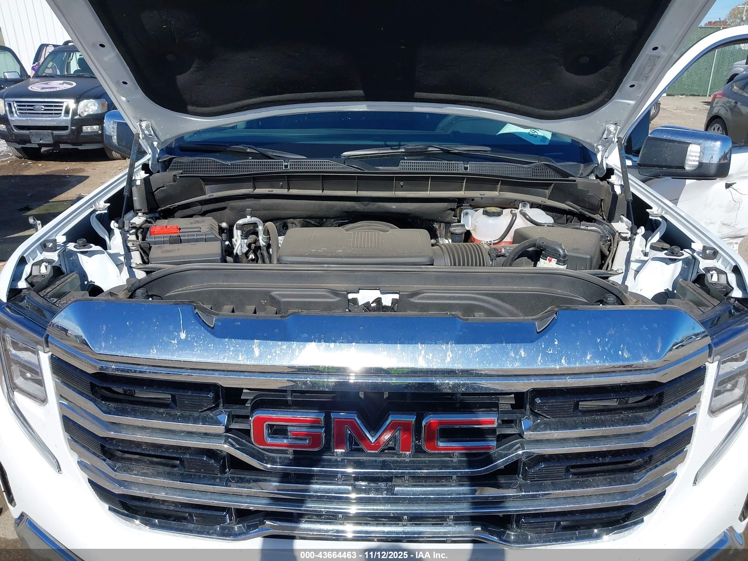 GMC SIERRA image 10