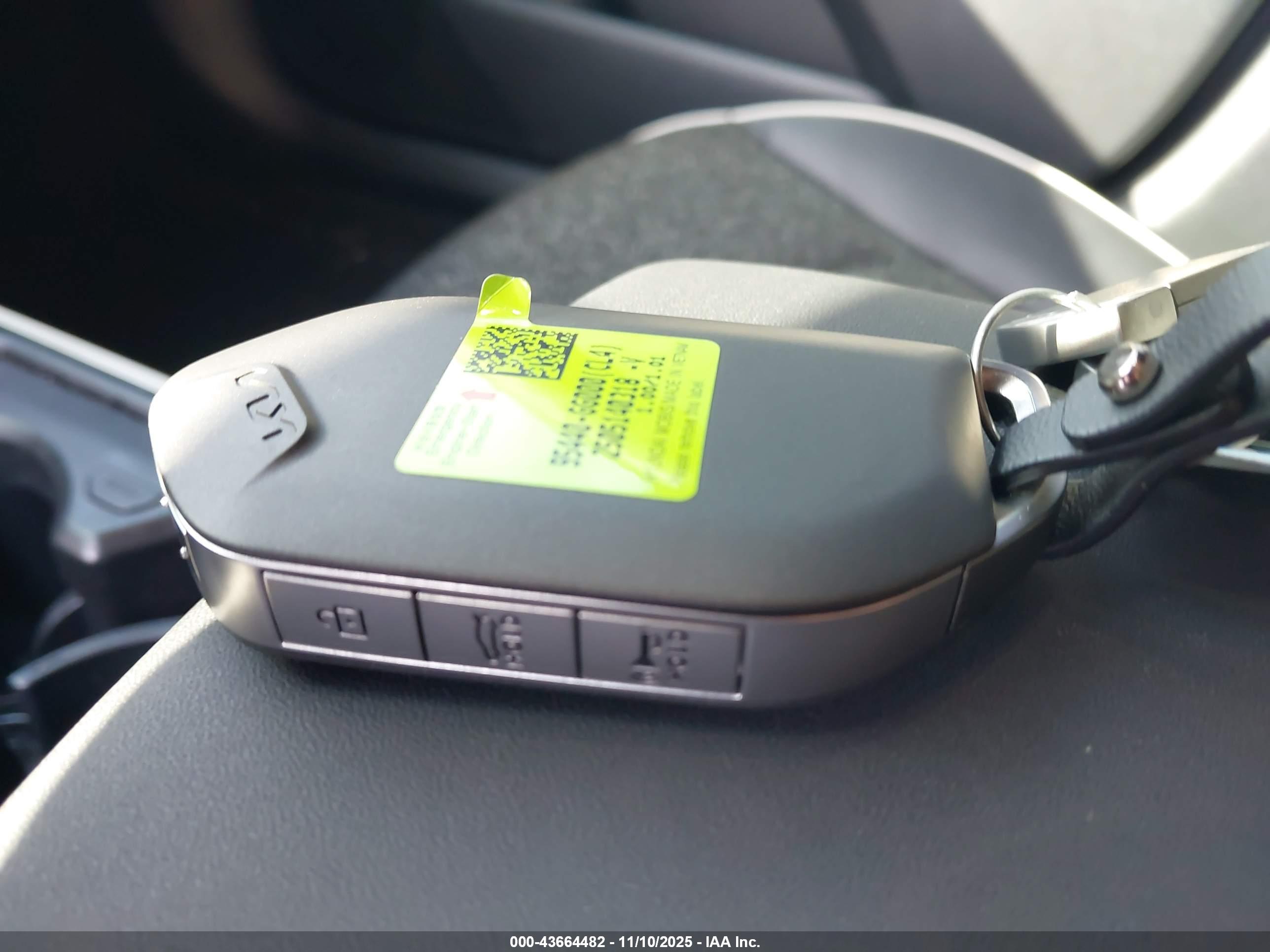 KIA K4 image 11