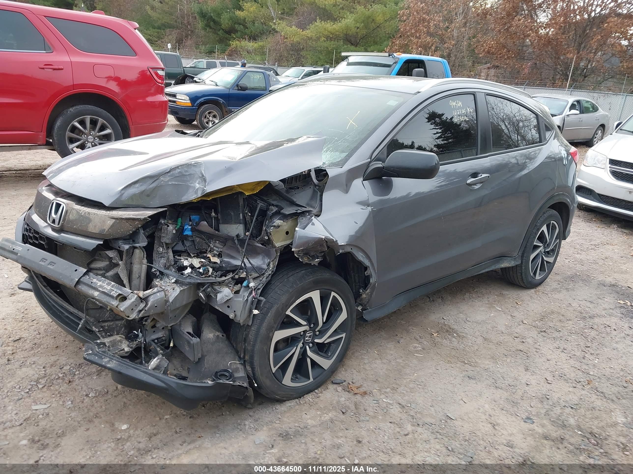 HONDA HR-V image 2