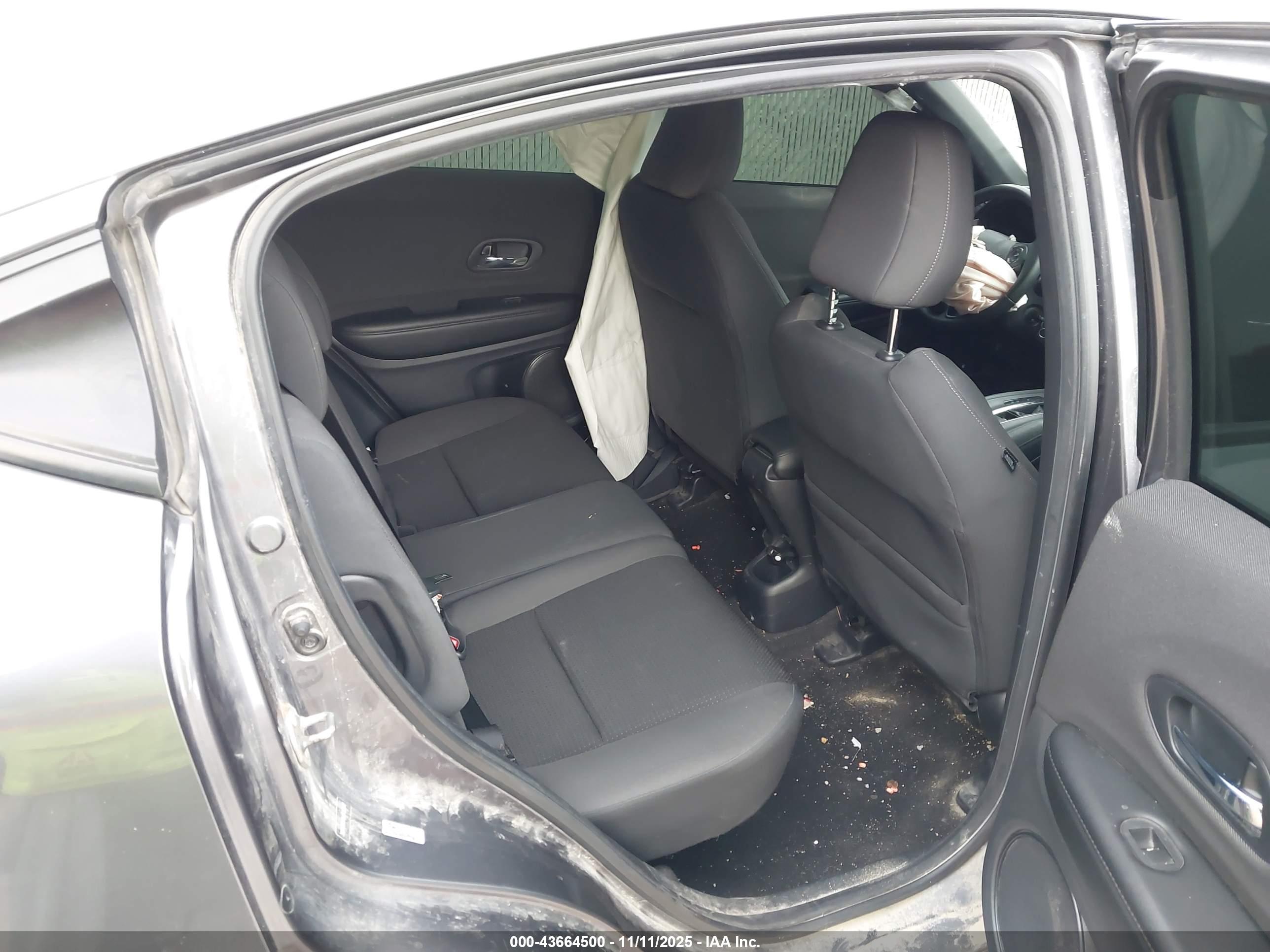 HONDA HR-V image 8