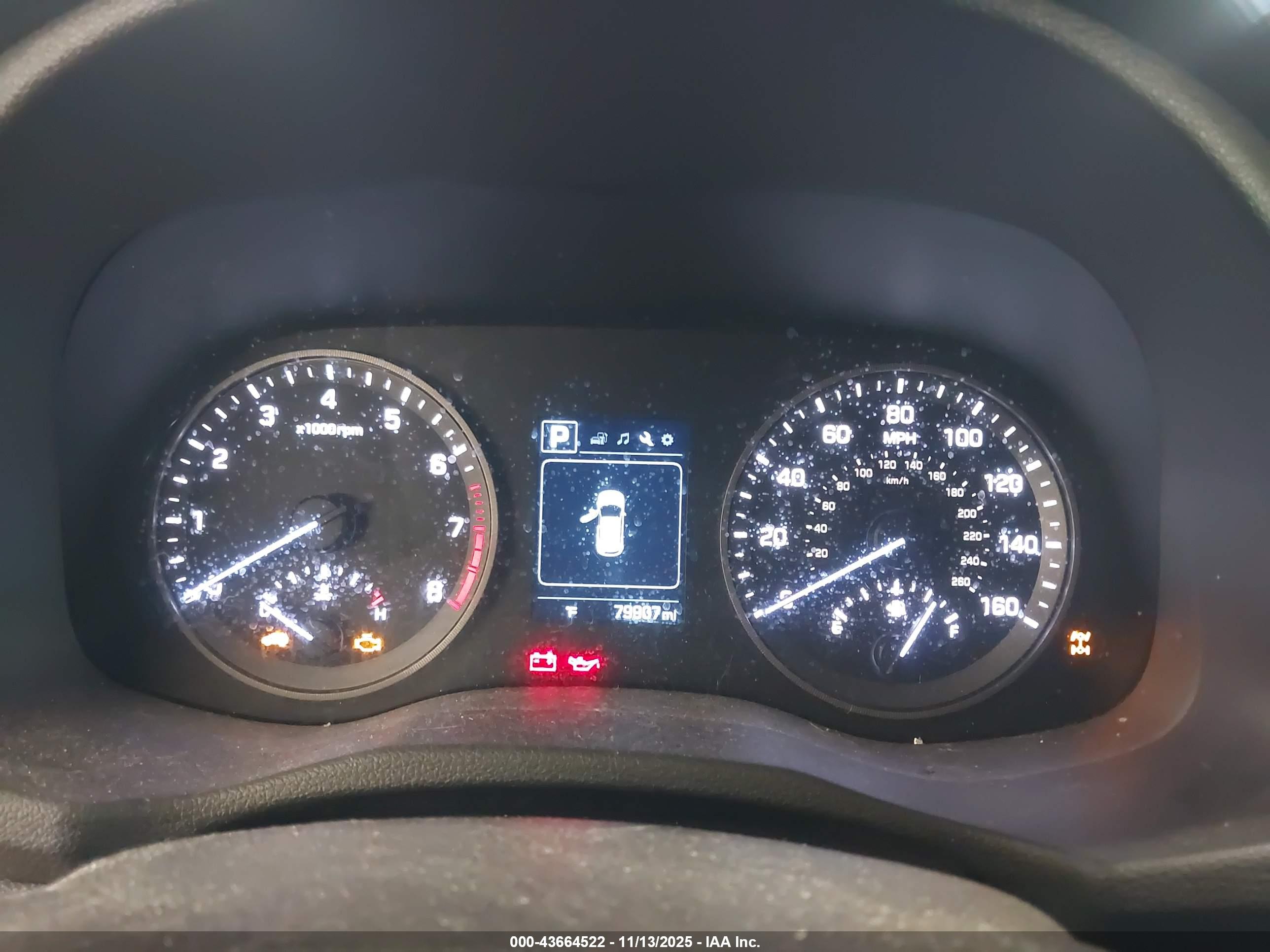 HYUNDAI TUCSON image 7