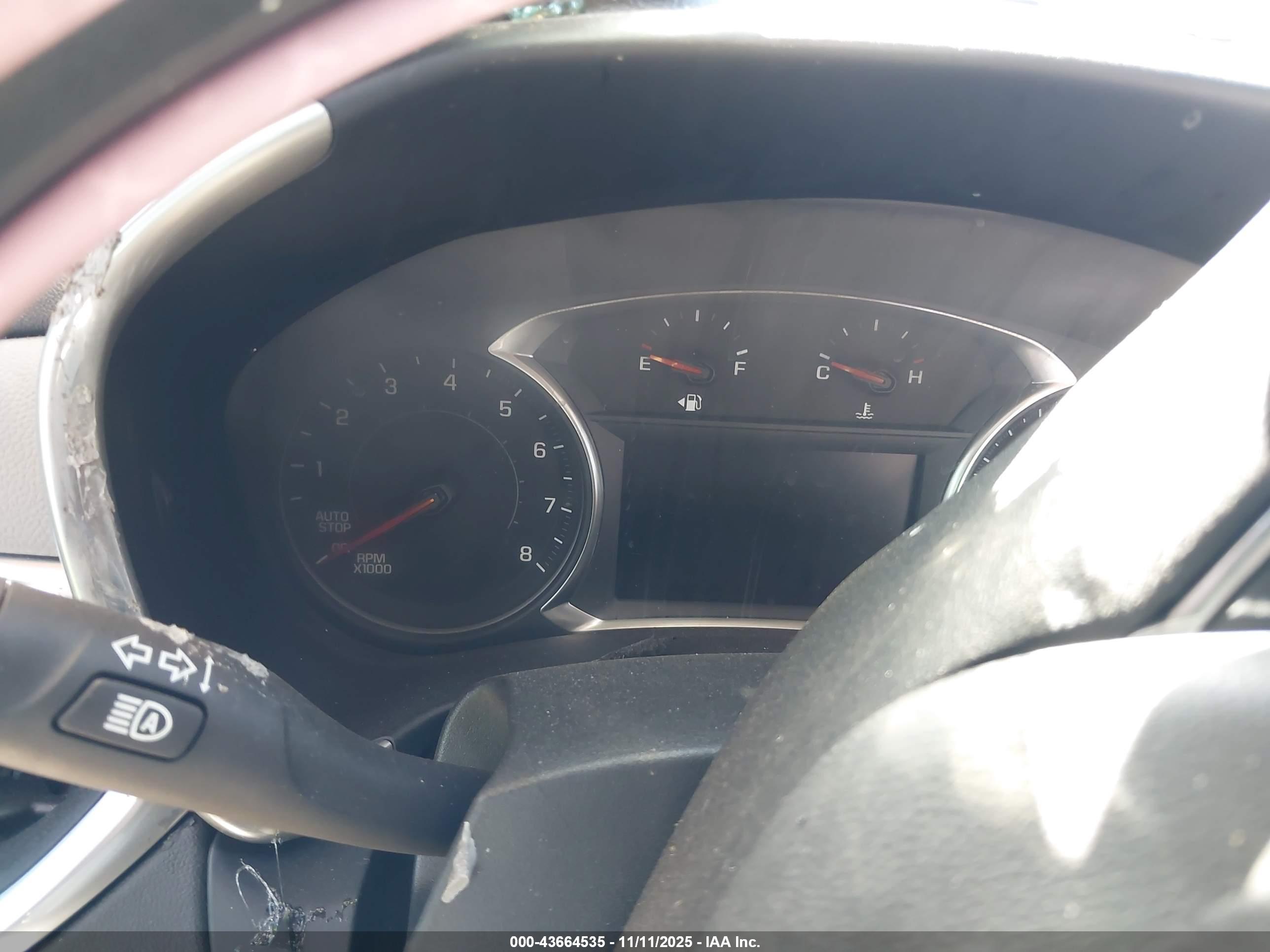 CHEVROLET EQUINOX image 7