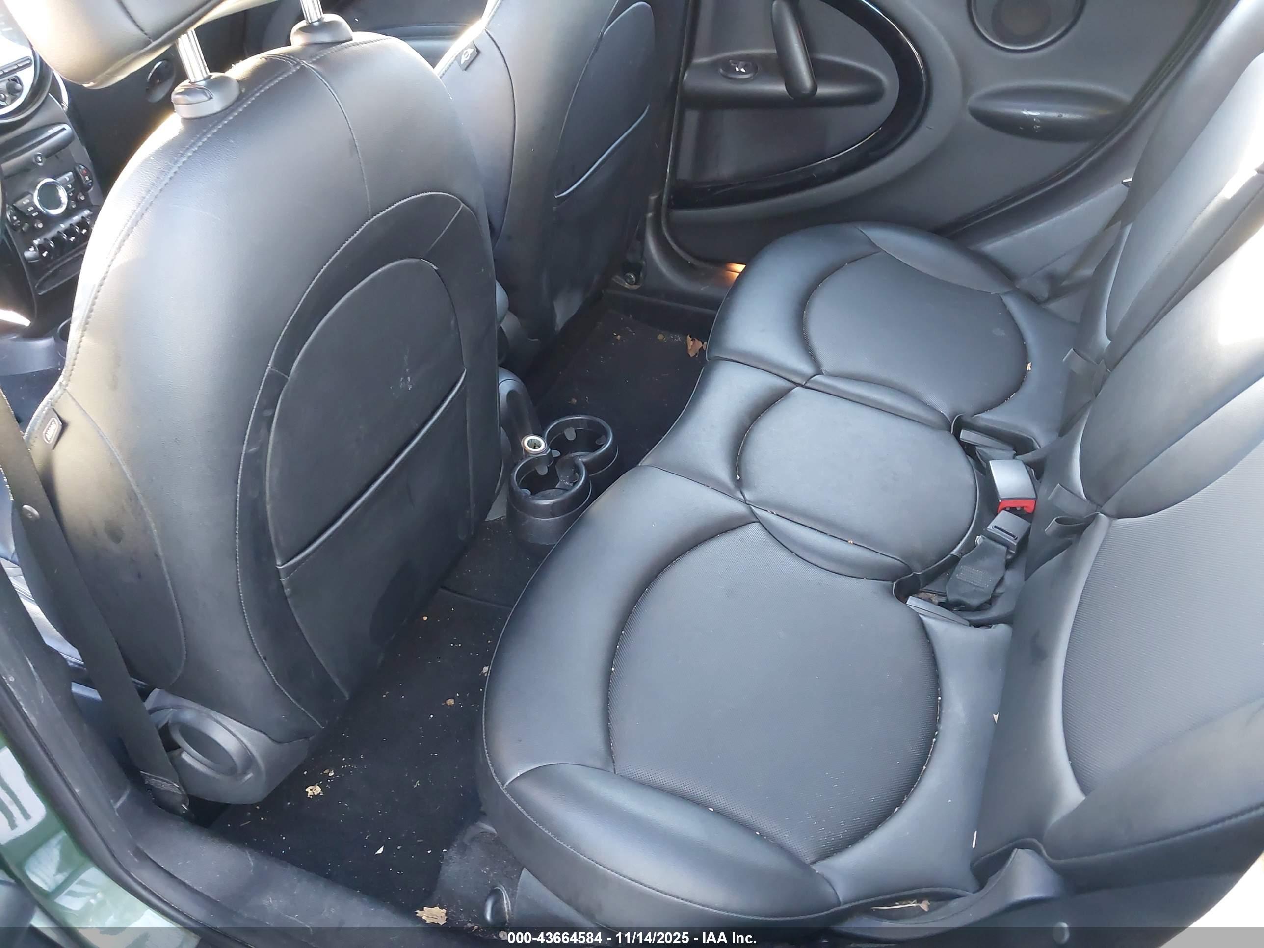 MINI COUNTRYMAN image 8
