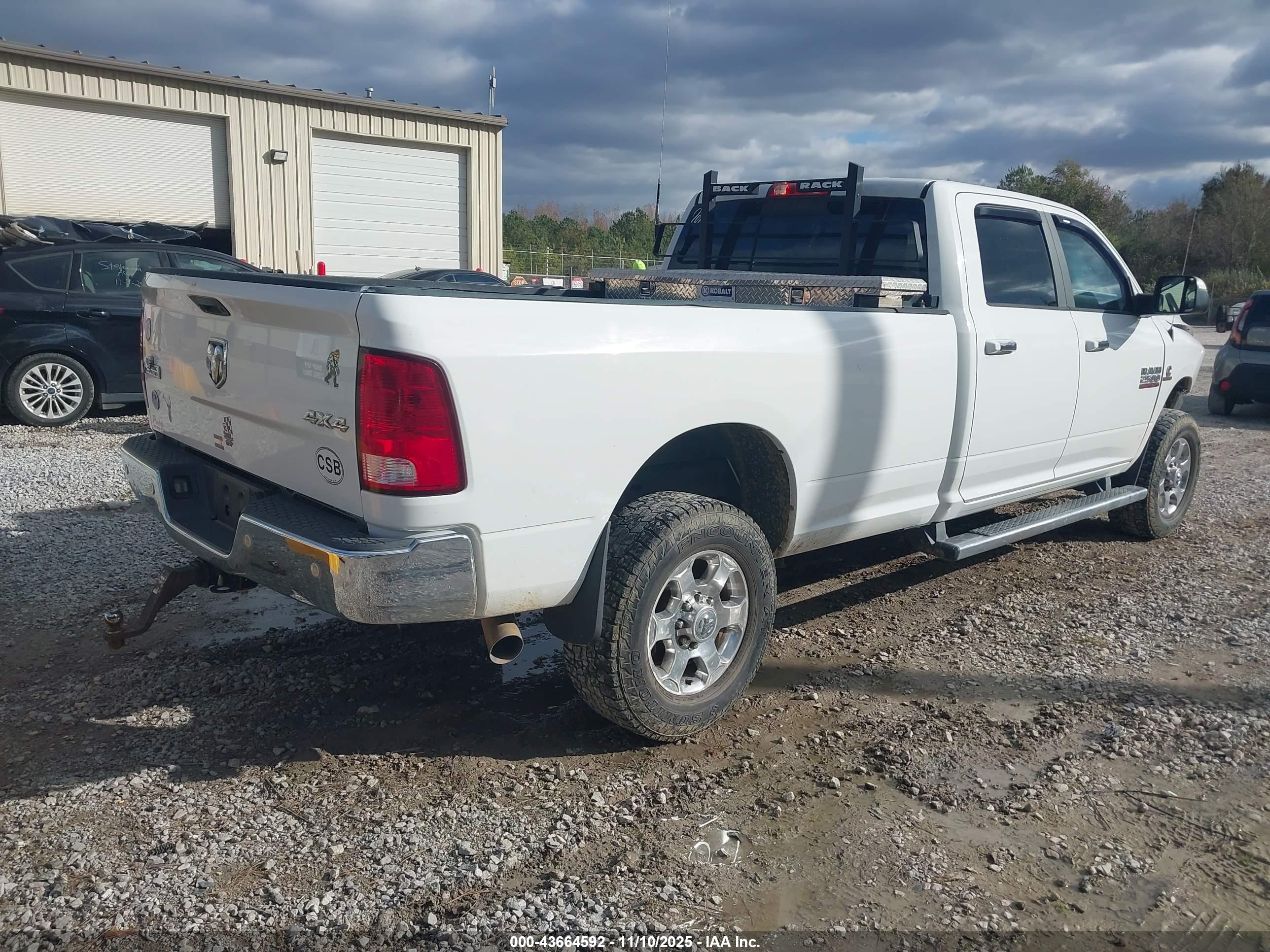 RAM 2500 image 4