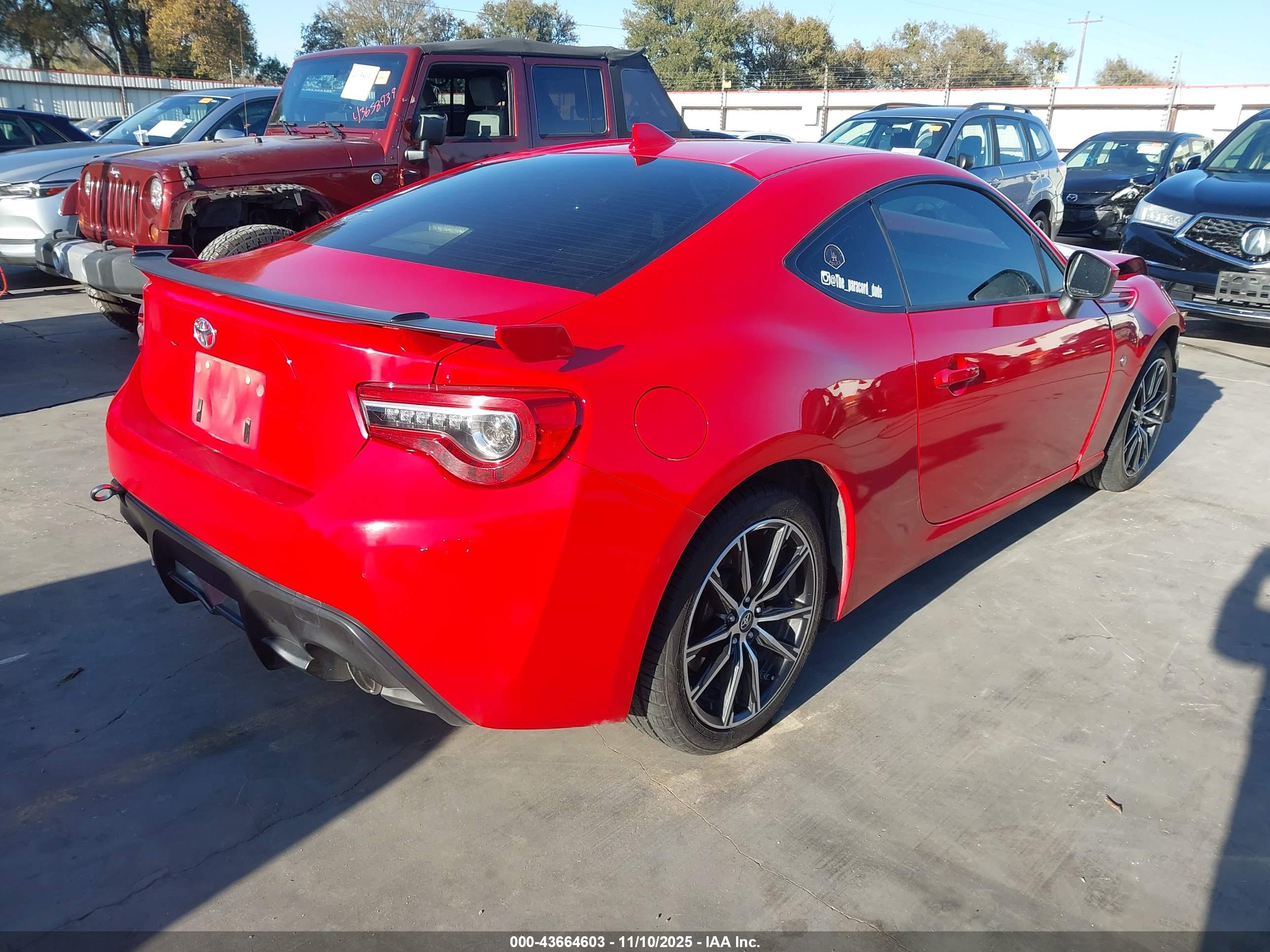 TOYOTA 86 image 4