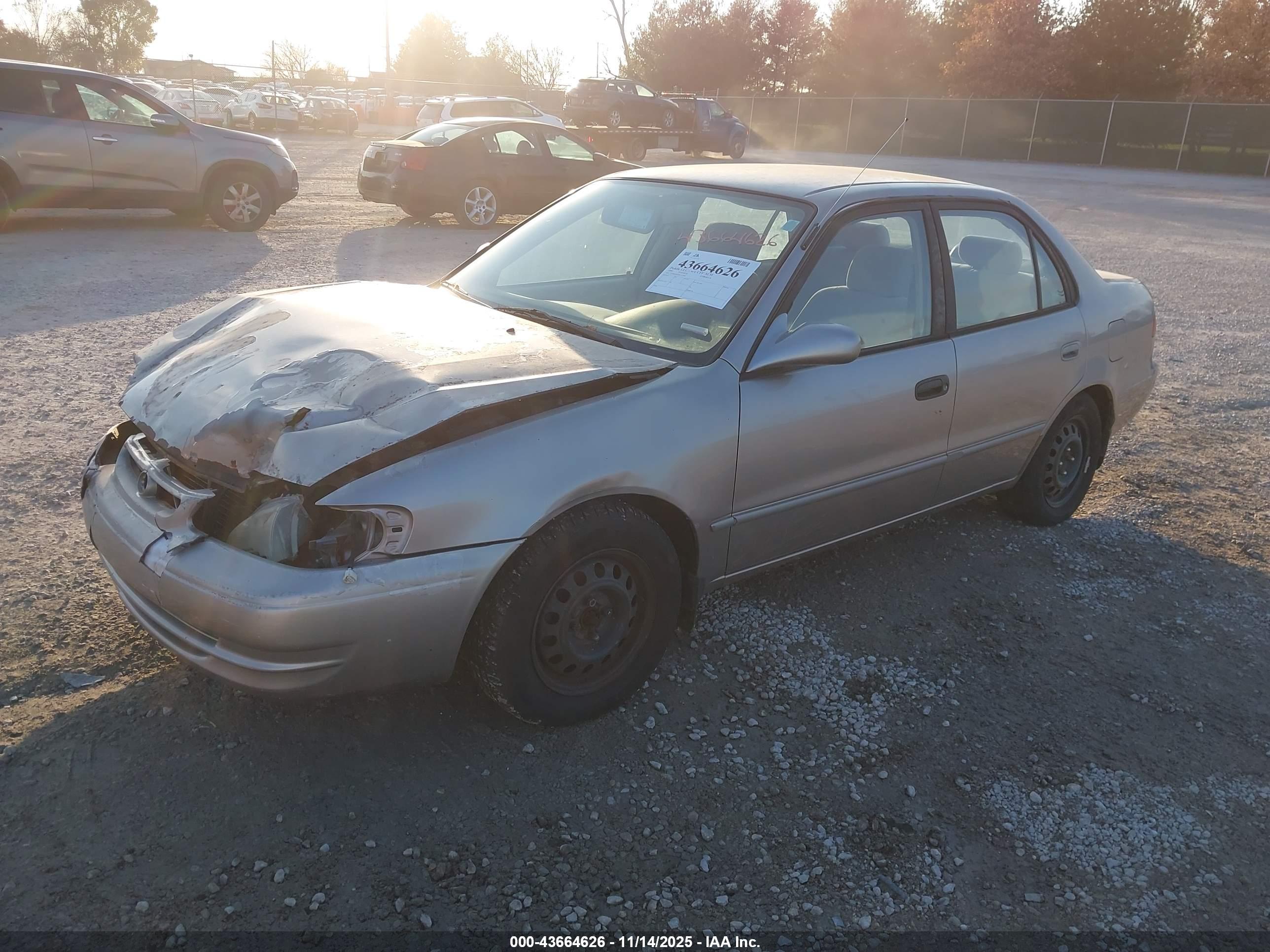 TOYOTA COROLLA image 2