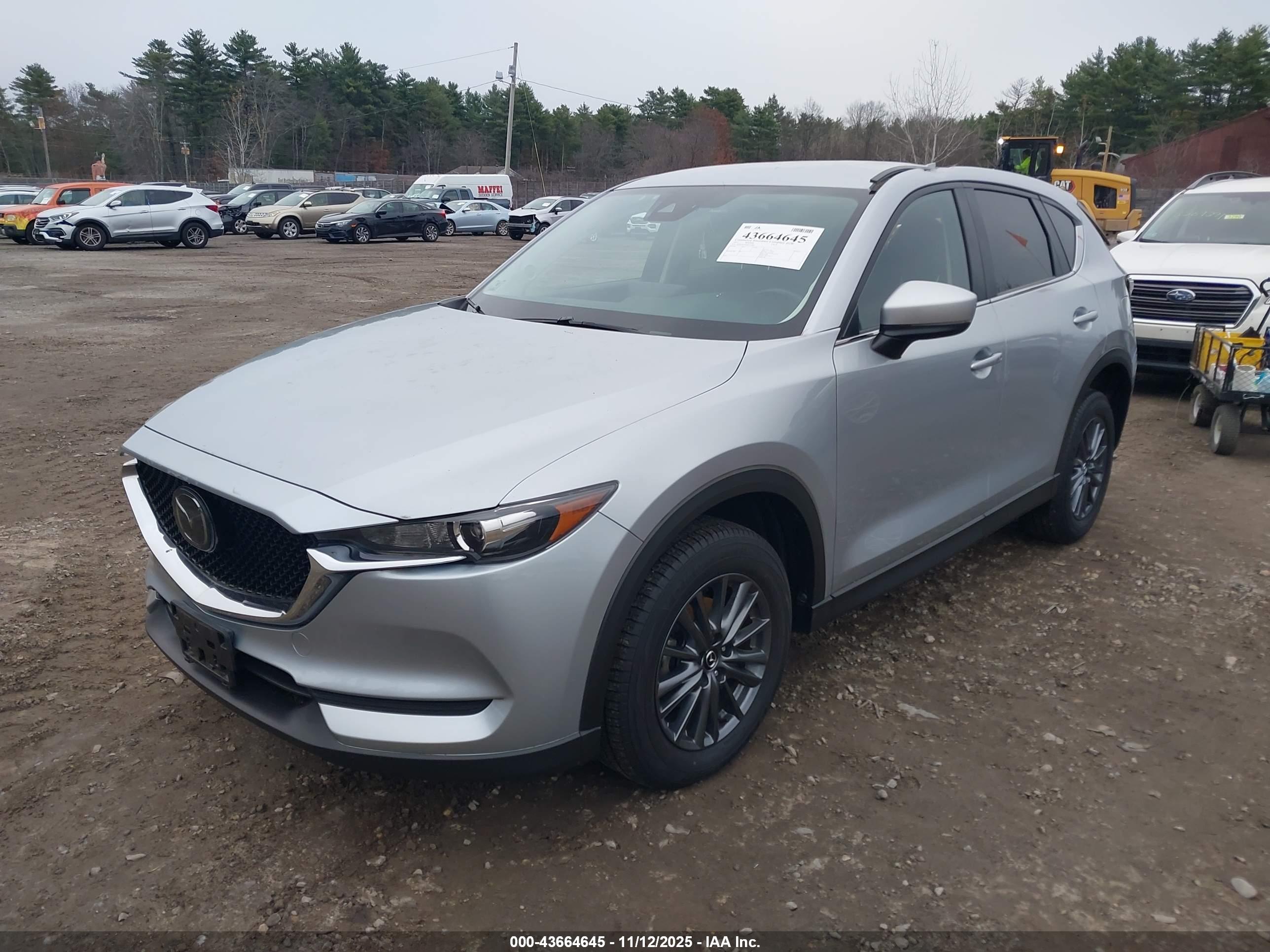 MAZDA CX-5 image 2