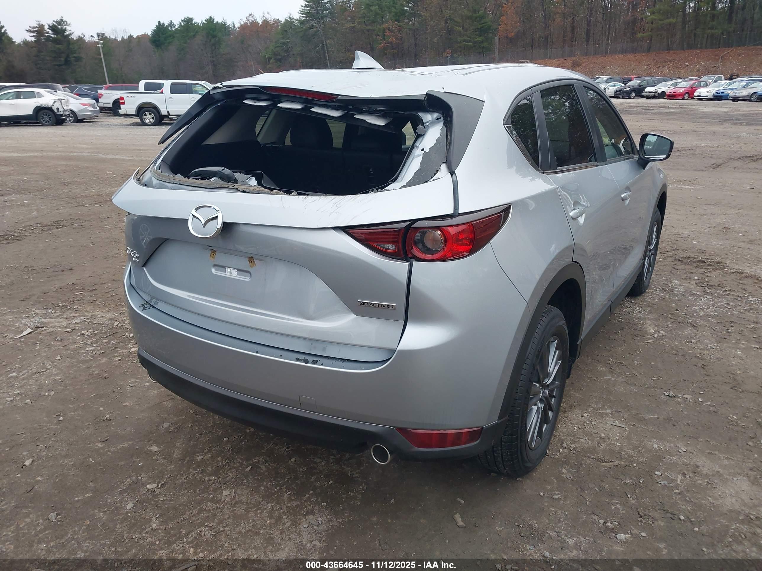 MAZDA CX-5 image 4