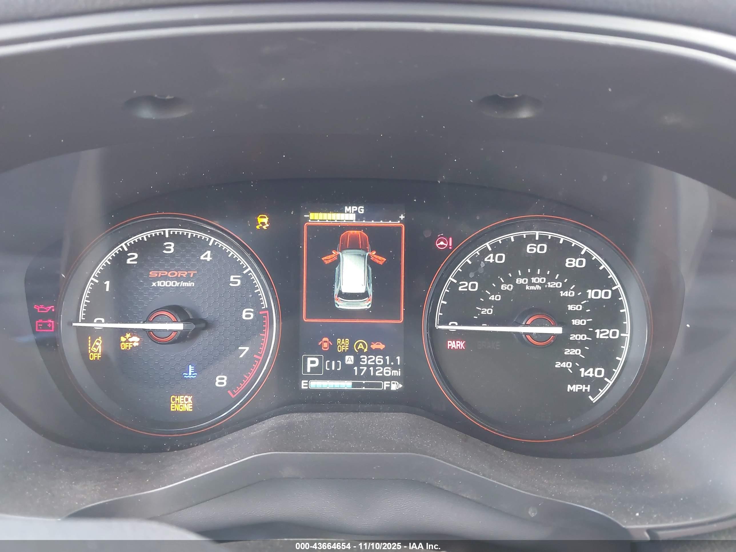 SUBARU FORESTER image 7
