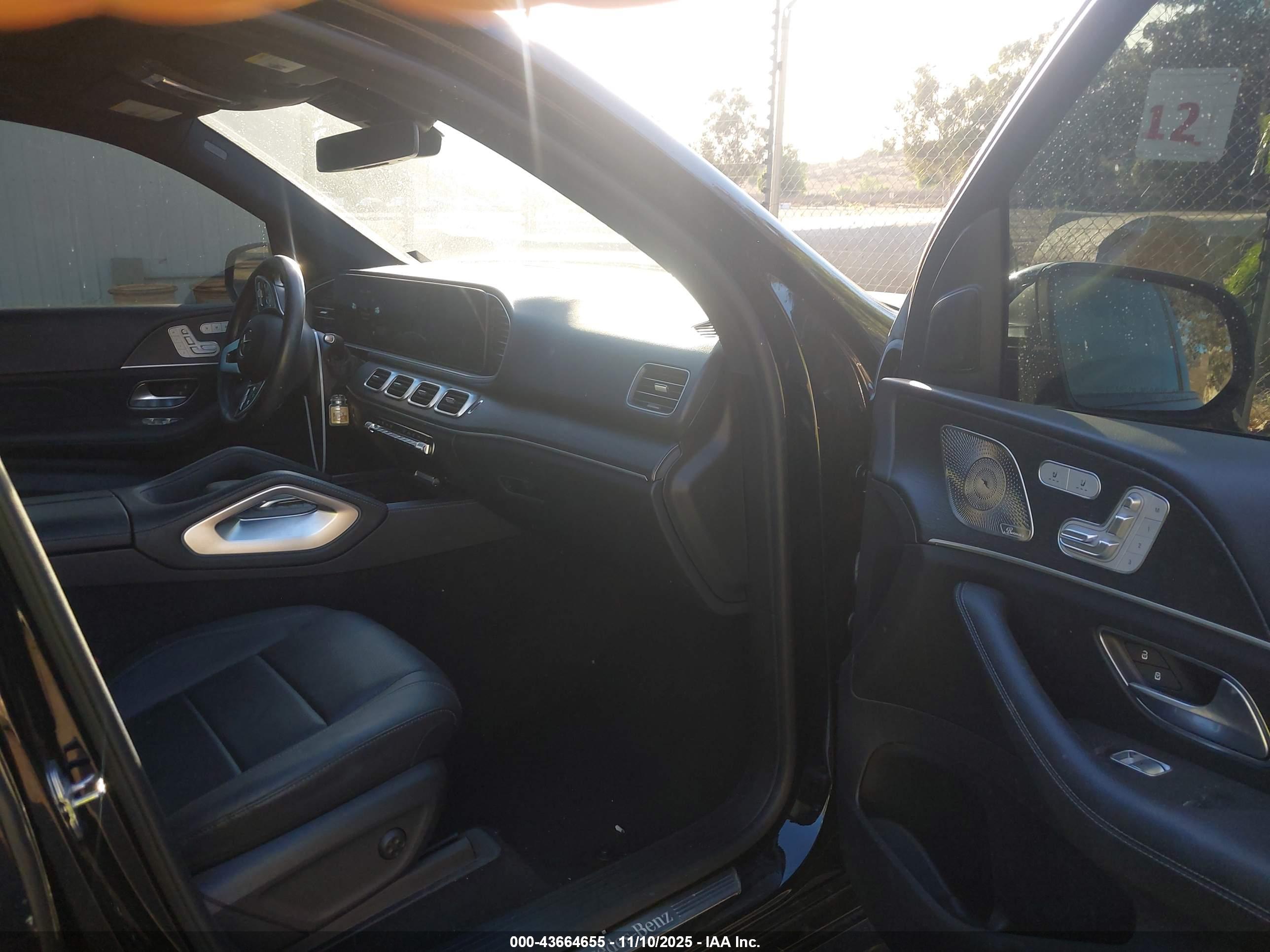 MERCEDES-BENZ GLE image 5