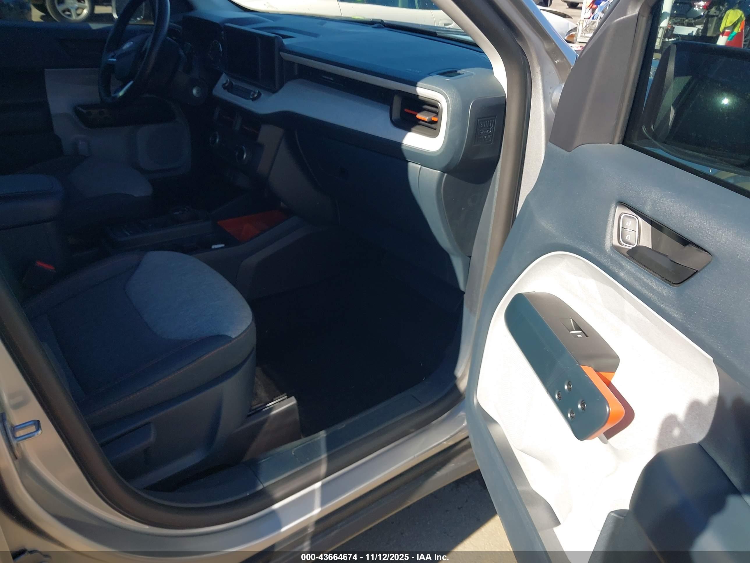 FORD MAVERICK image 5