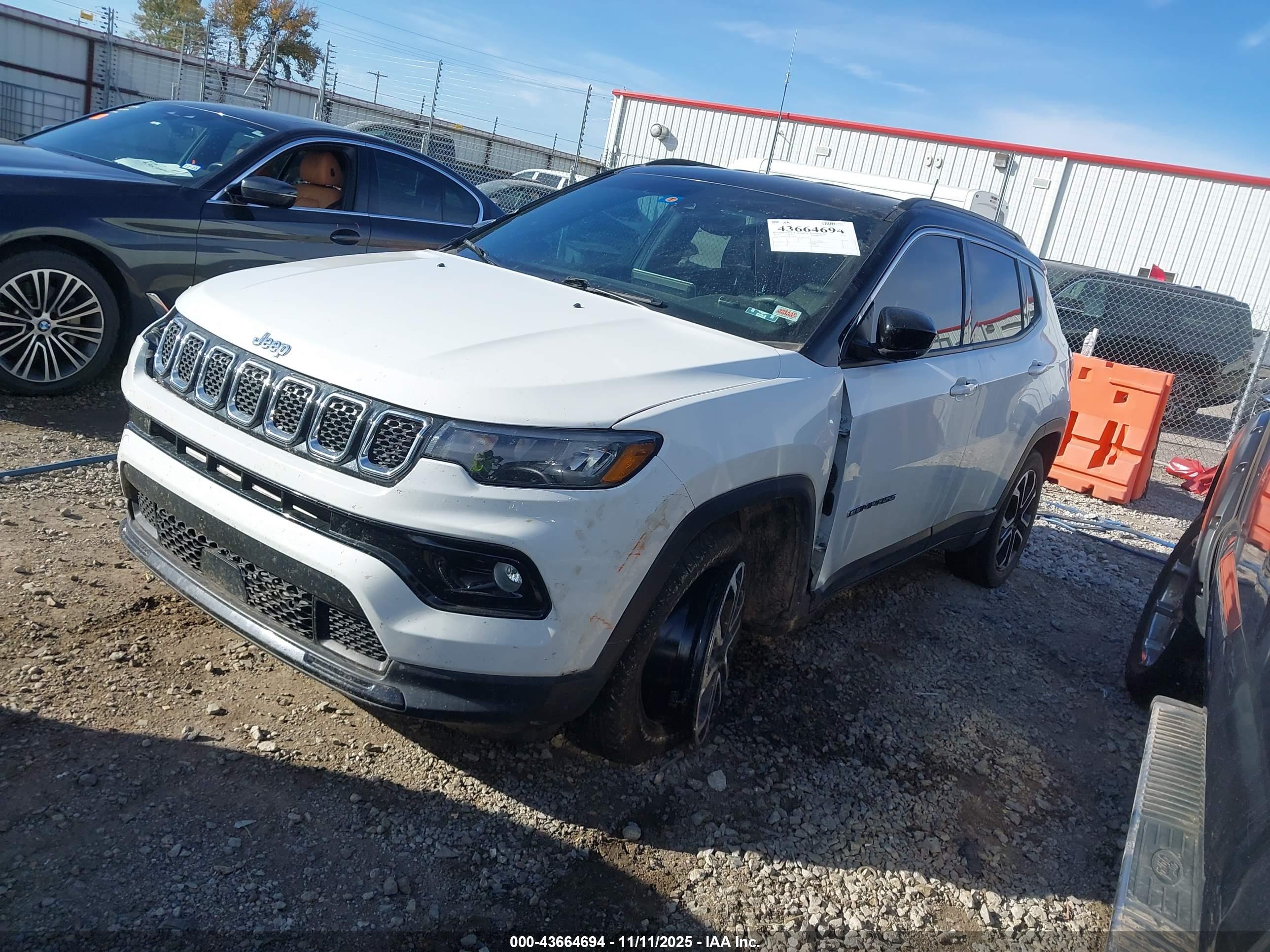JEEP COMPASS image 2