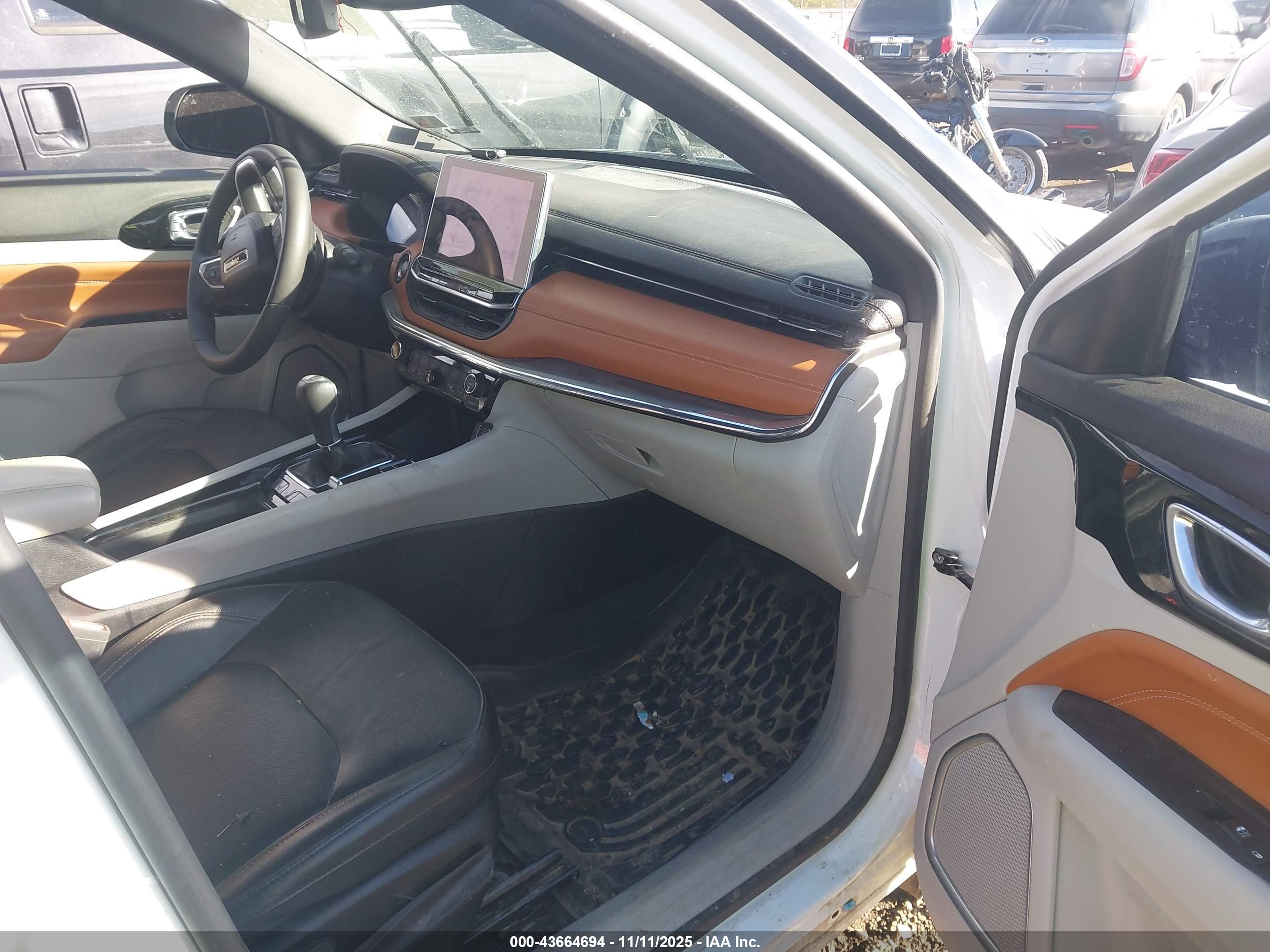 JEEP COMPASS image 5