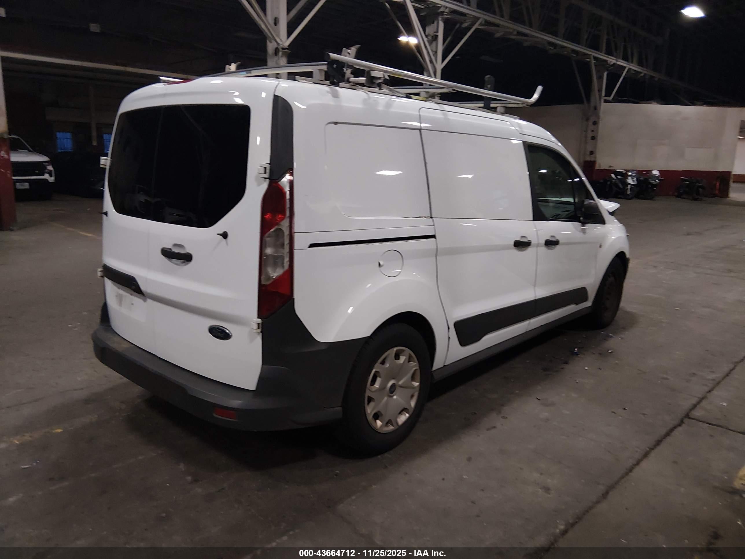 FORD TRANSIT image 4