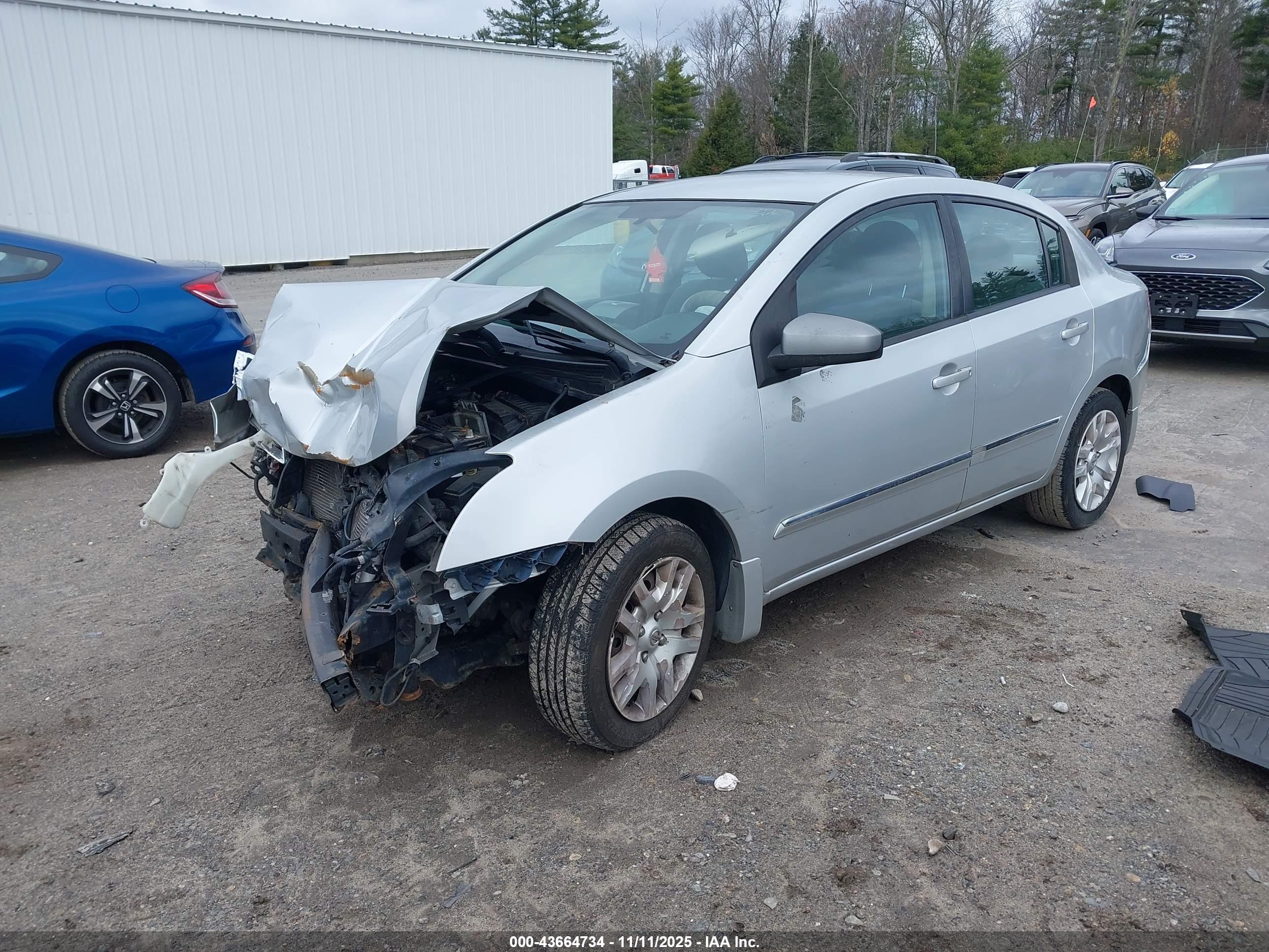 NISSAN SENTRA image 2