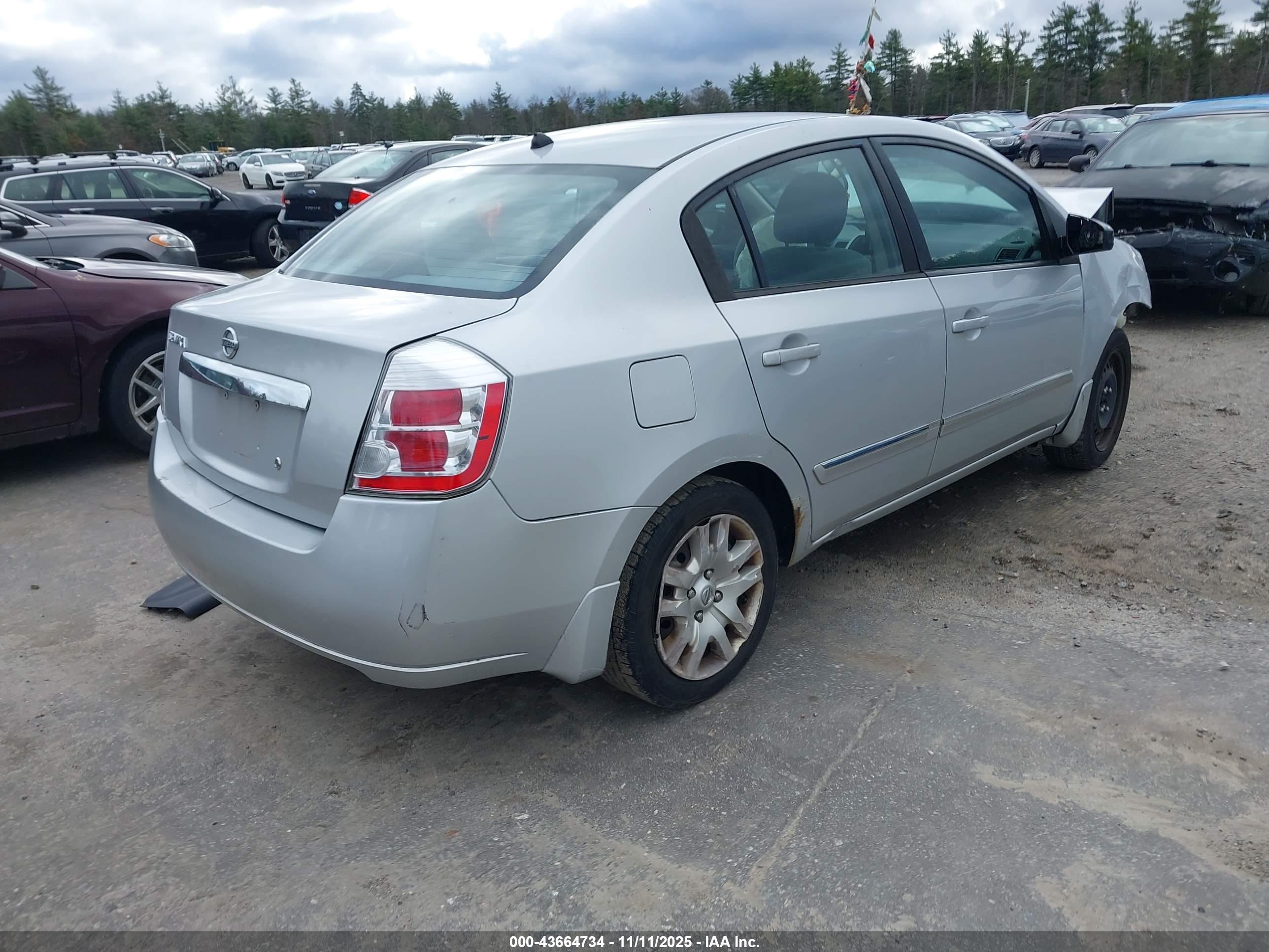 NISSAN SENTRA image 4
