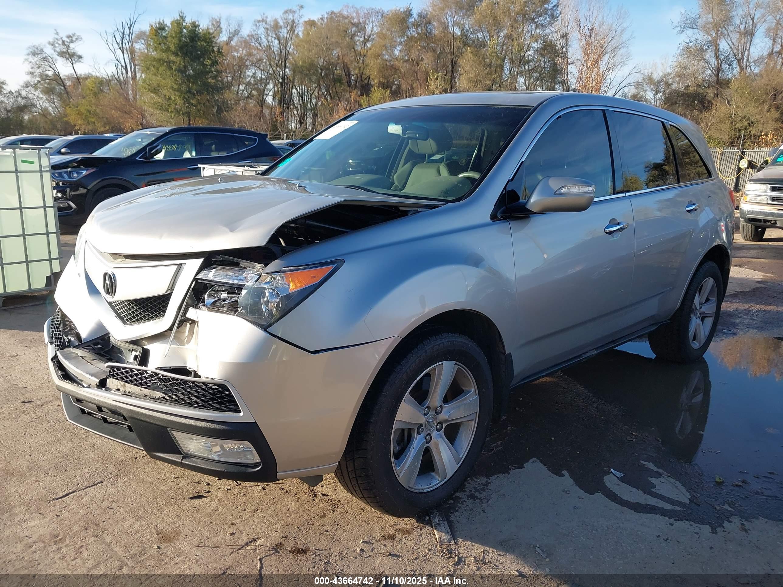 ACURA MDX image 2