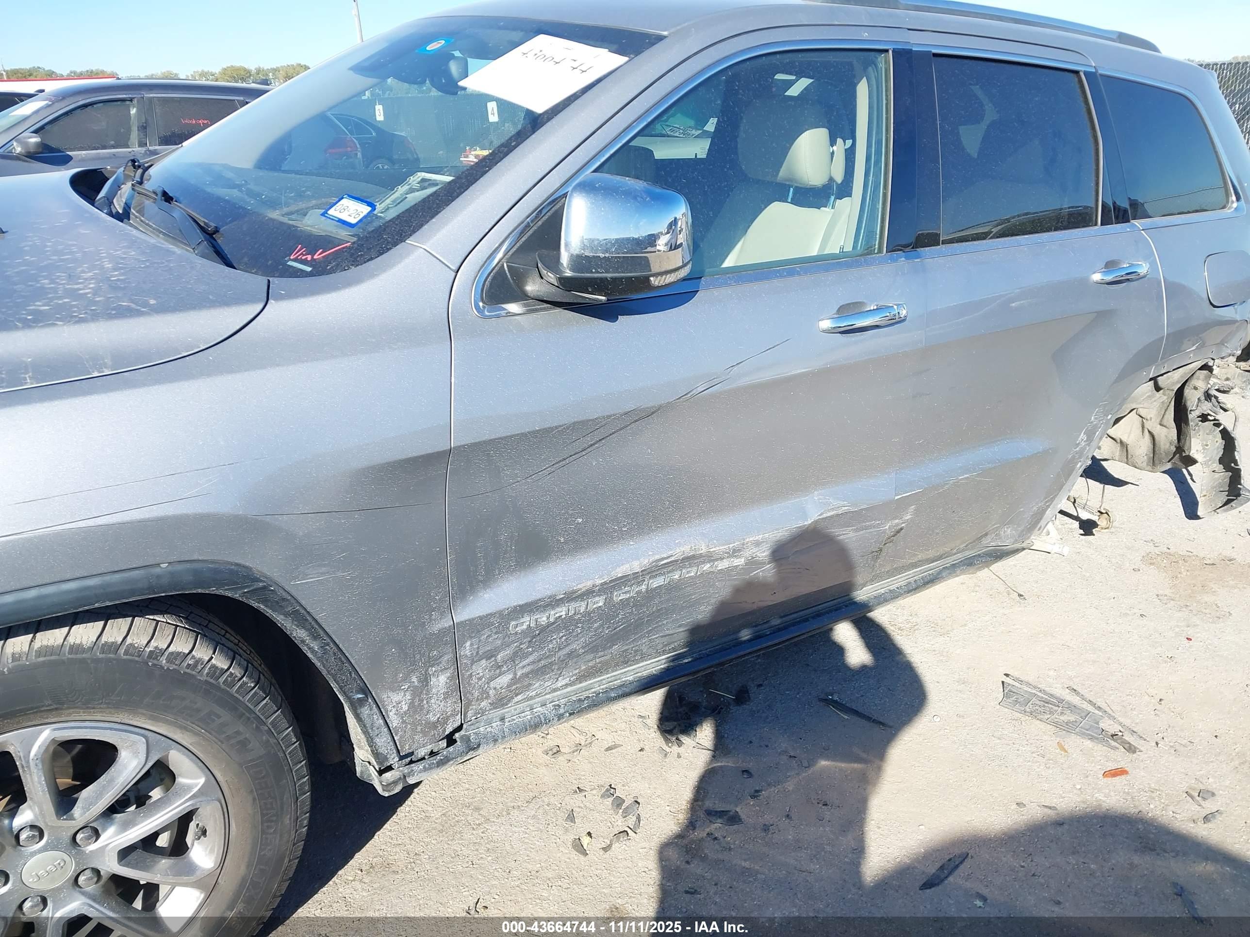 JEEP GRAND image 6
