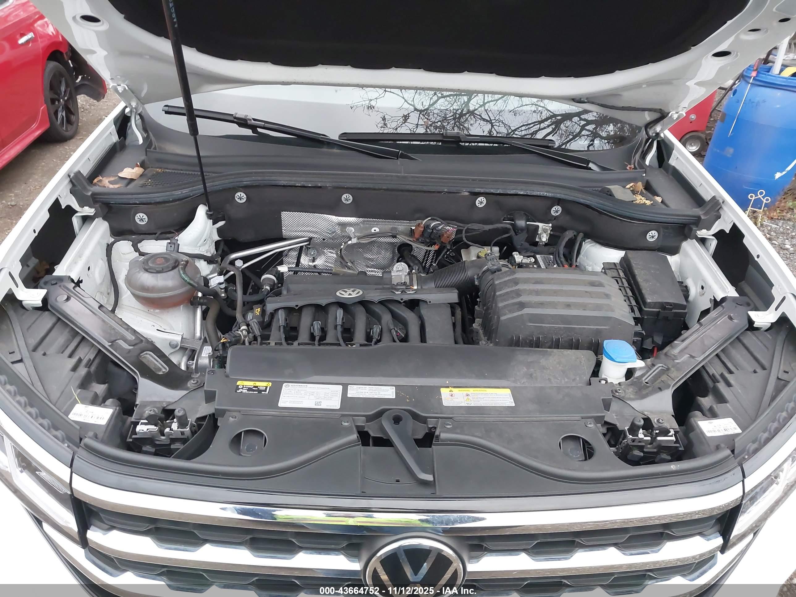 VOLKSWAGEN ATLAS image 10
