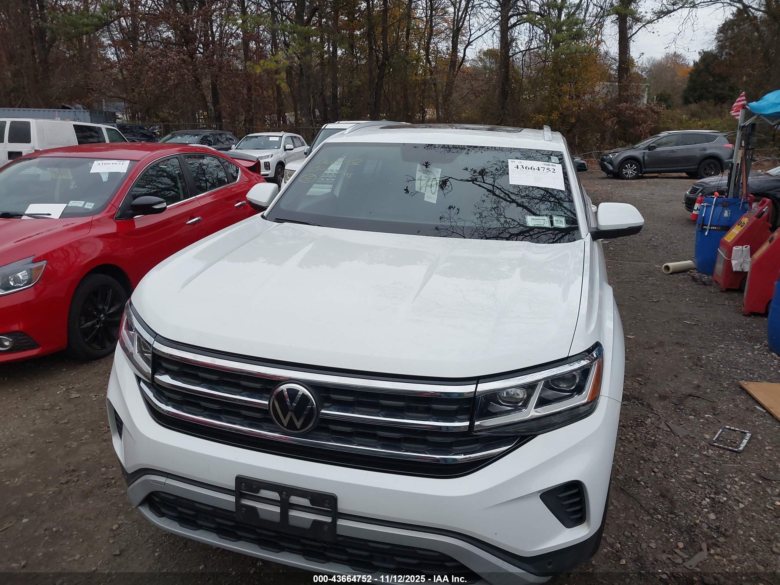 VOLKSWAGEN ATLAS image 6
