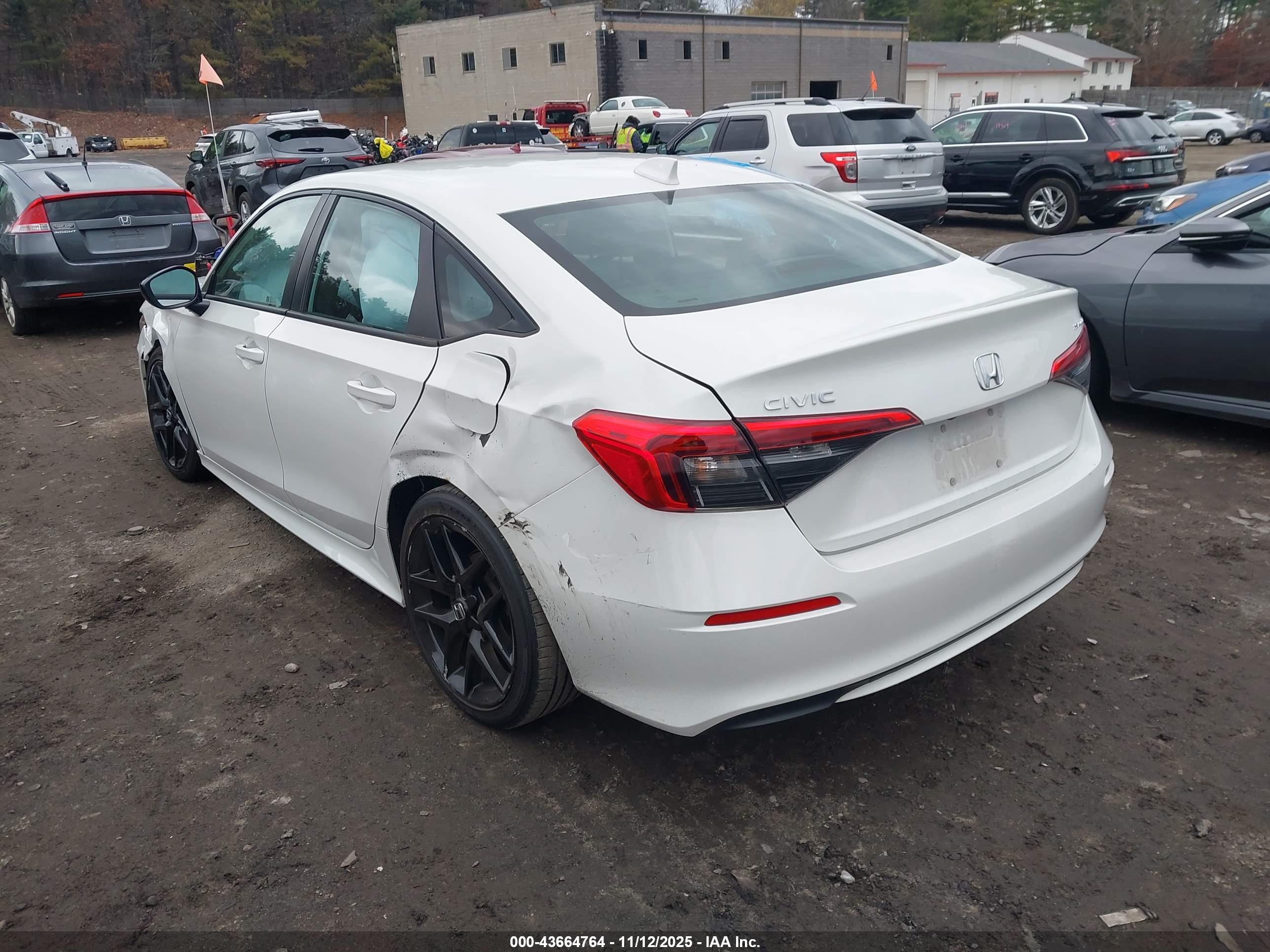 HONDA CIVIC image 3