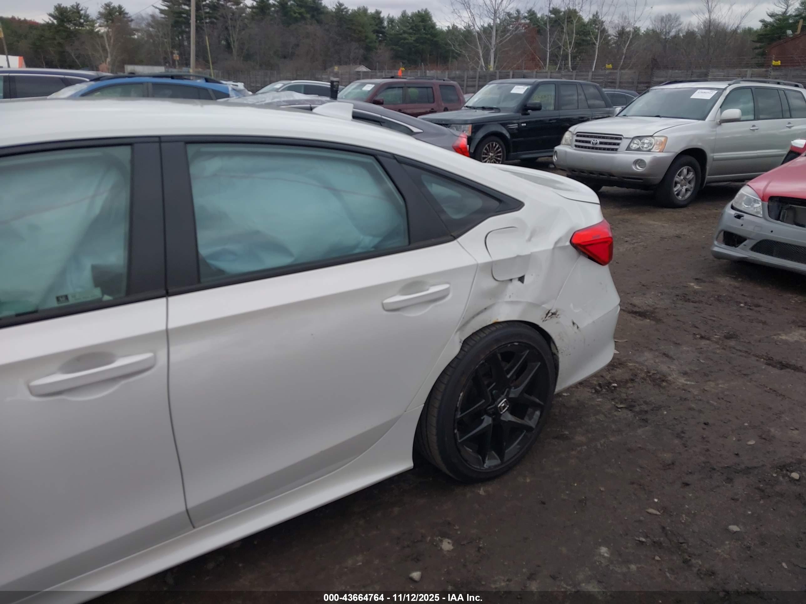 HONDA CIVIC image 6