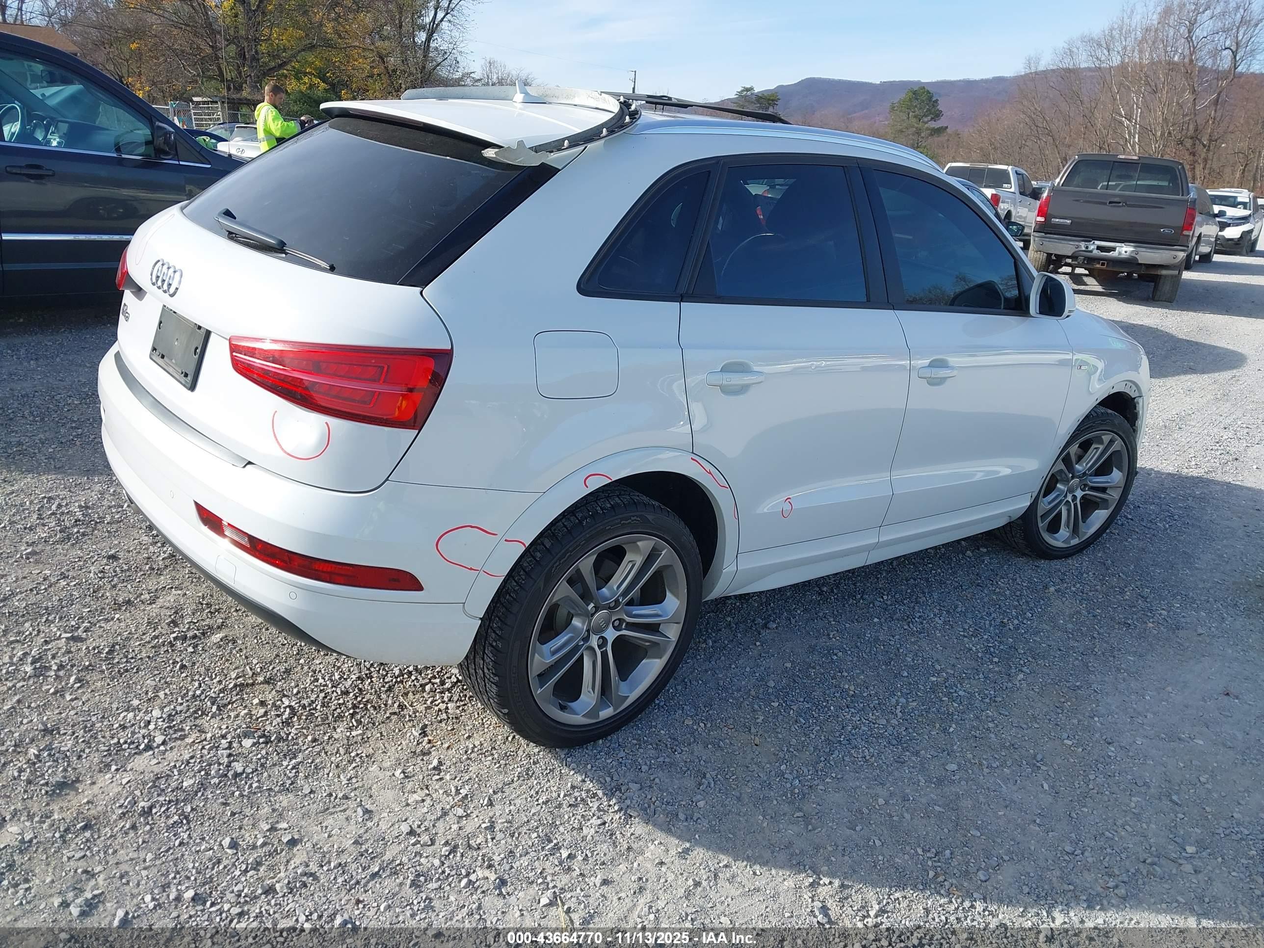 AUDI Q3 image 4