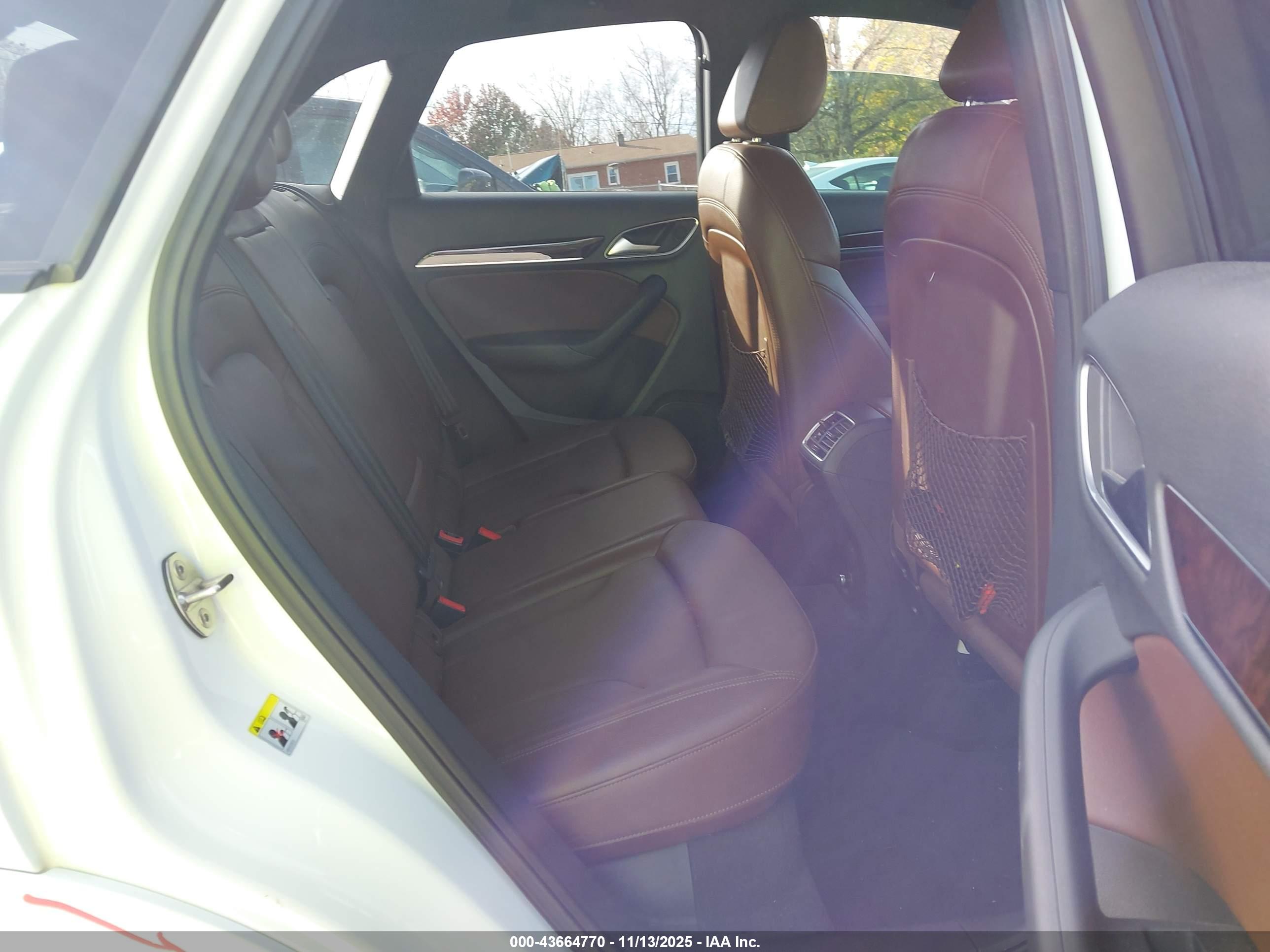 AUDI Q3 image 8