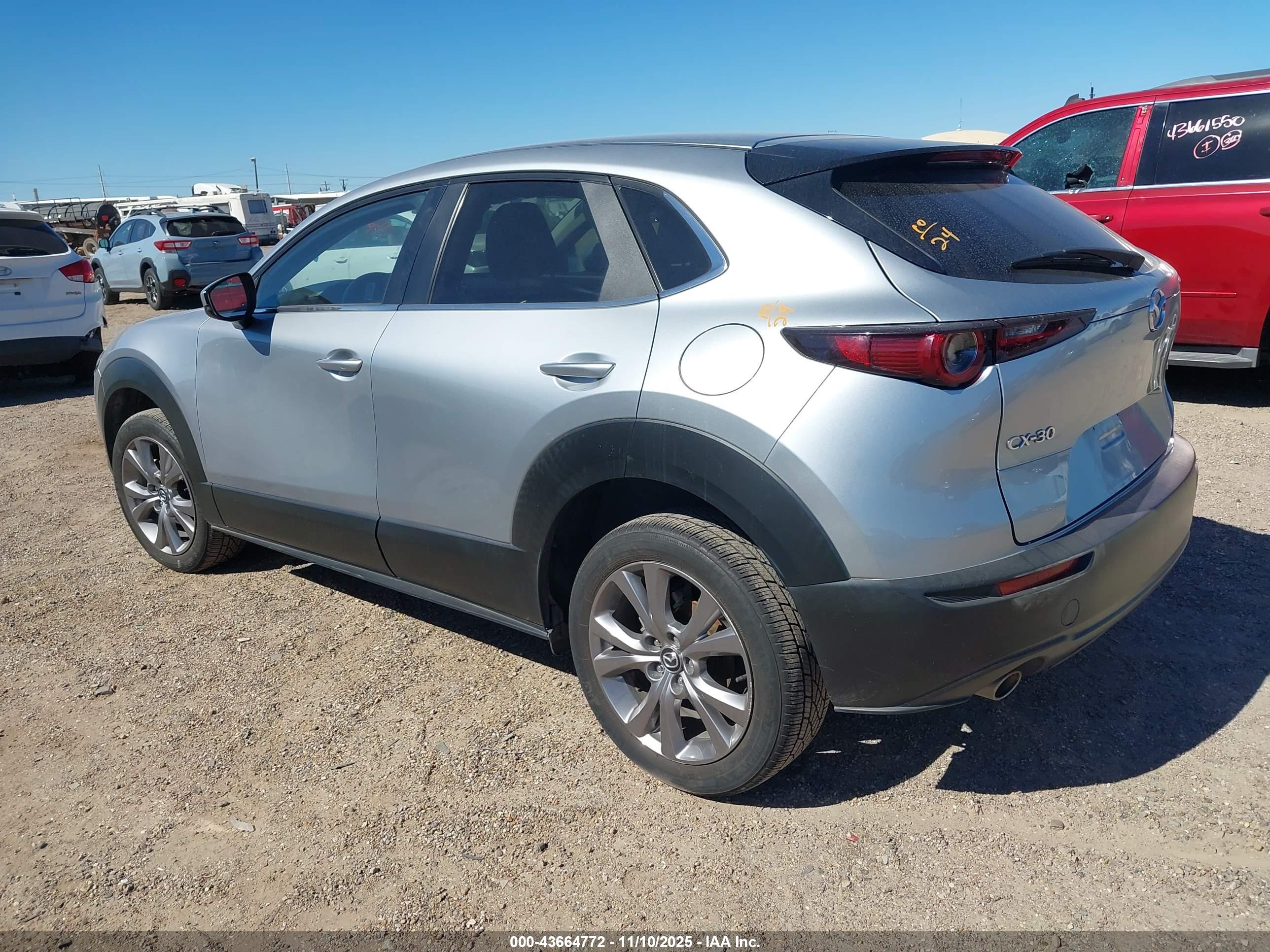 MAZDA CX-30 image 3