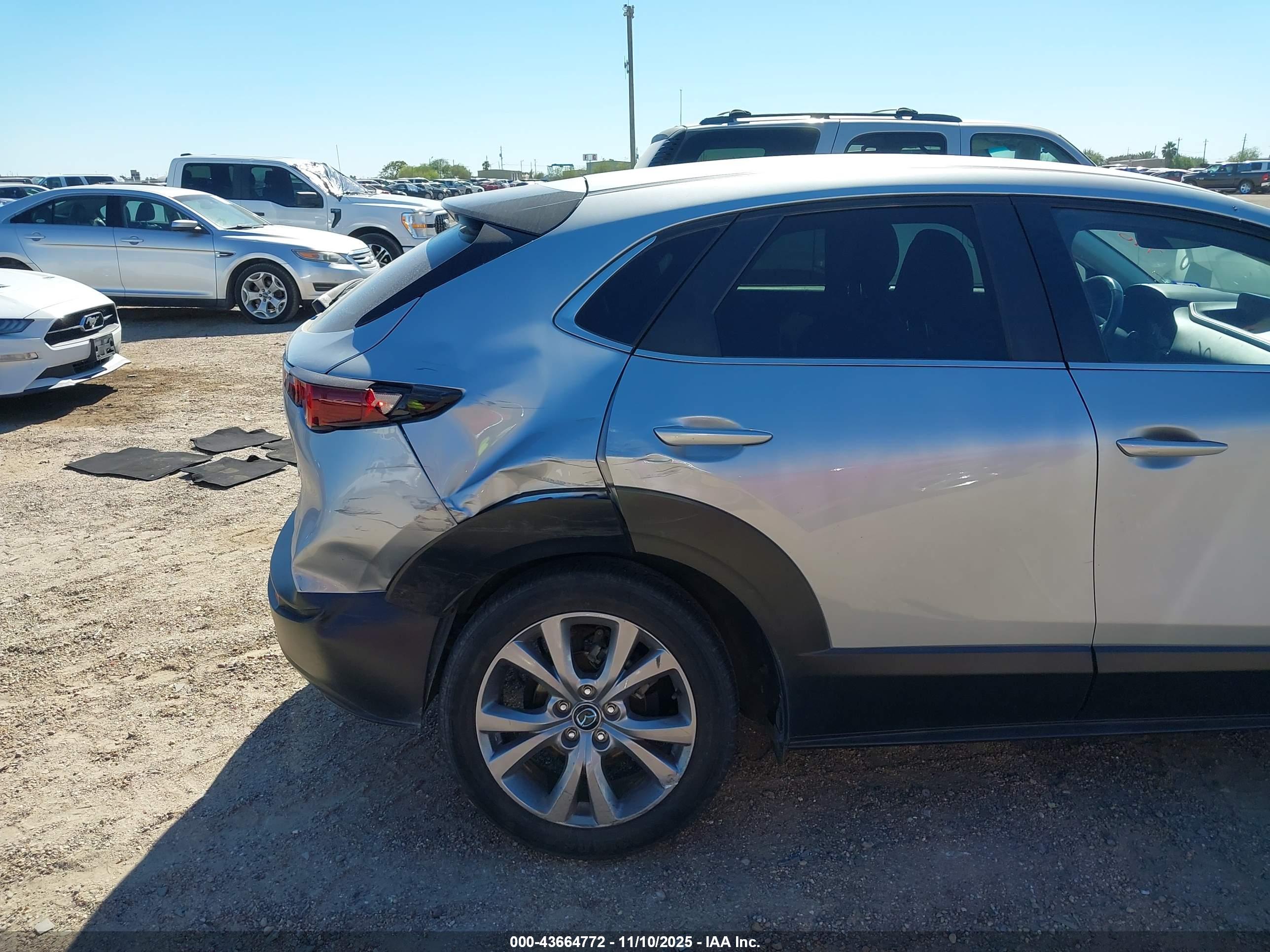 MAZDA CX-30 image 6
