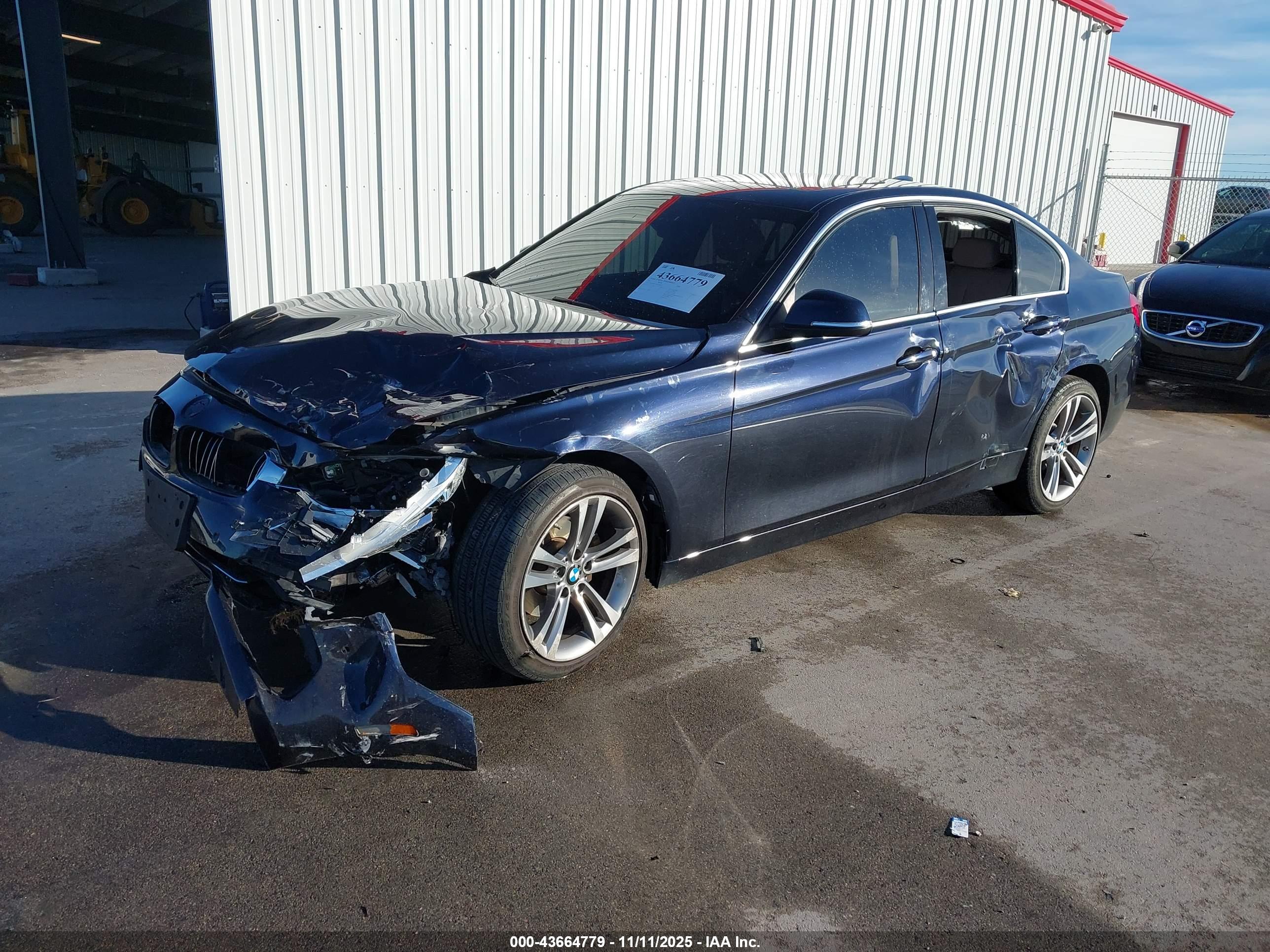 BMW 330I image 2