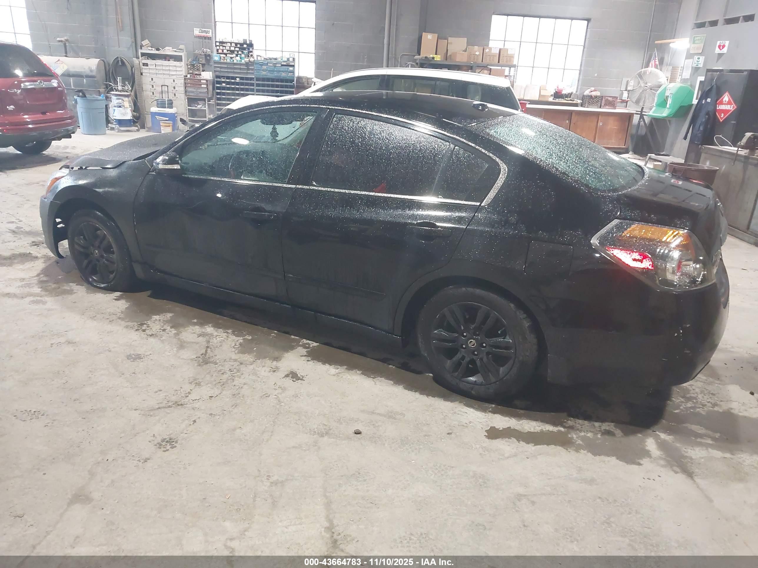 NISSAN ALTIMA image 3