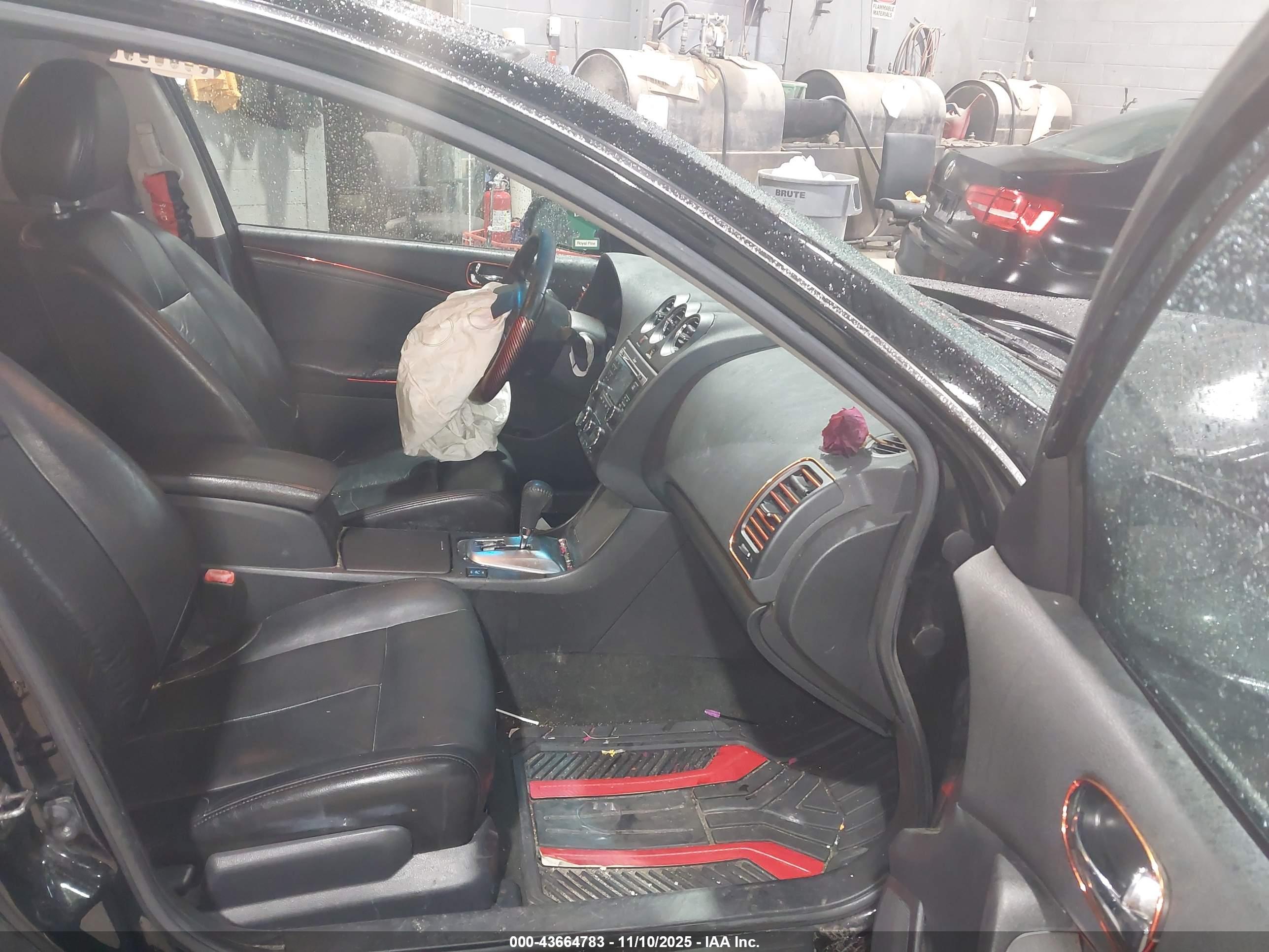 NISSAN ALTIMA image 5