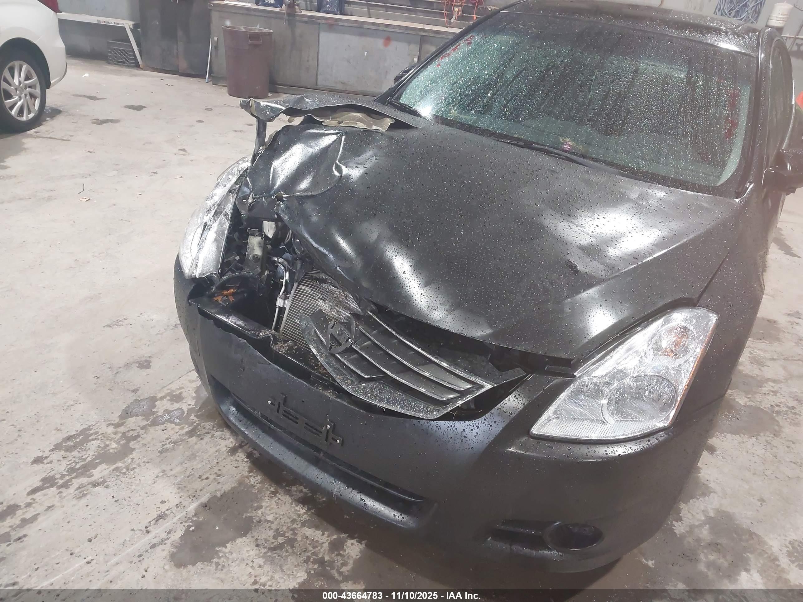 NISSAN ALTIMA image 6