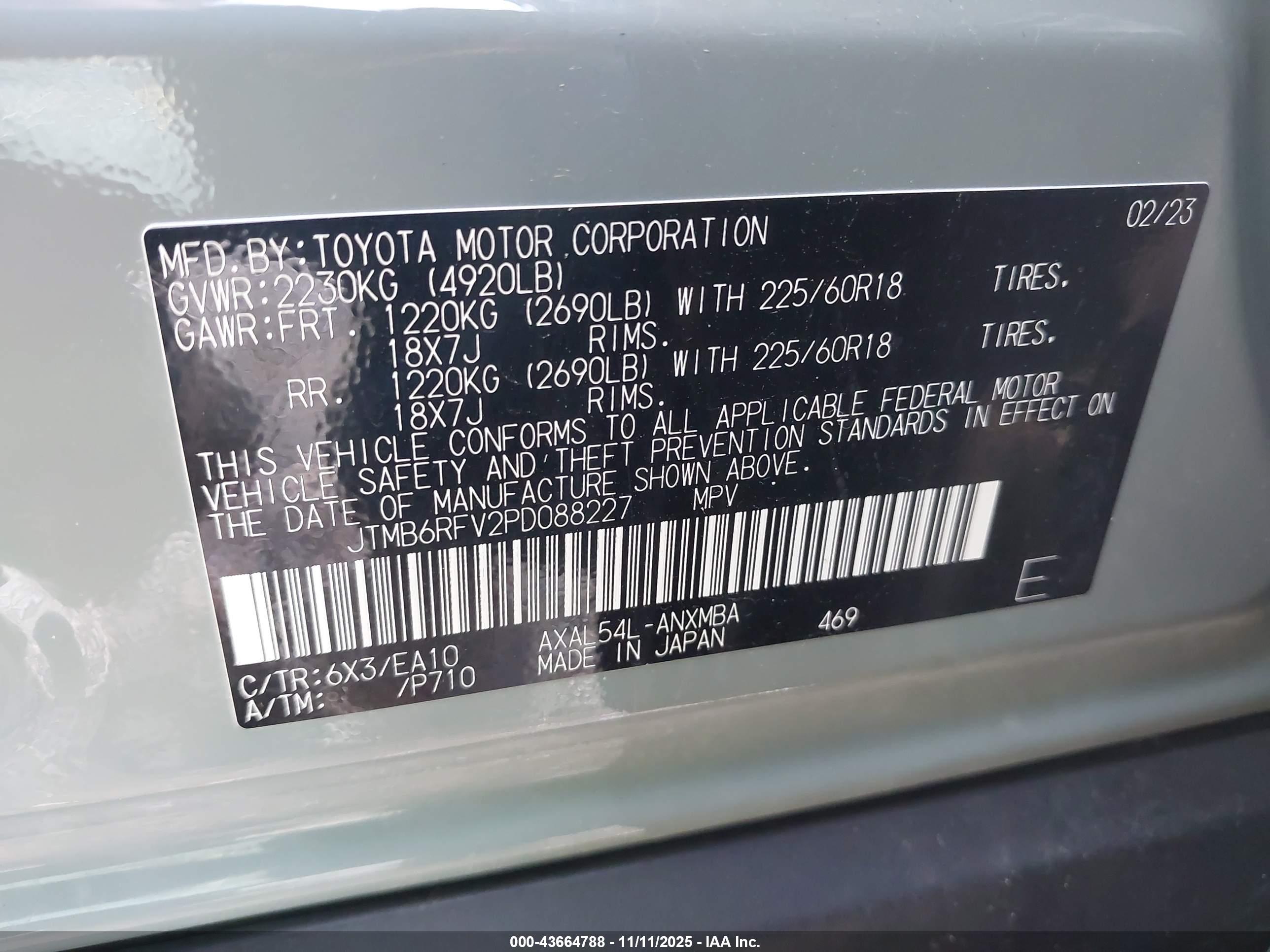 TOYOTA RAV4 image 9