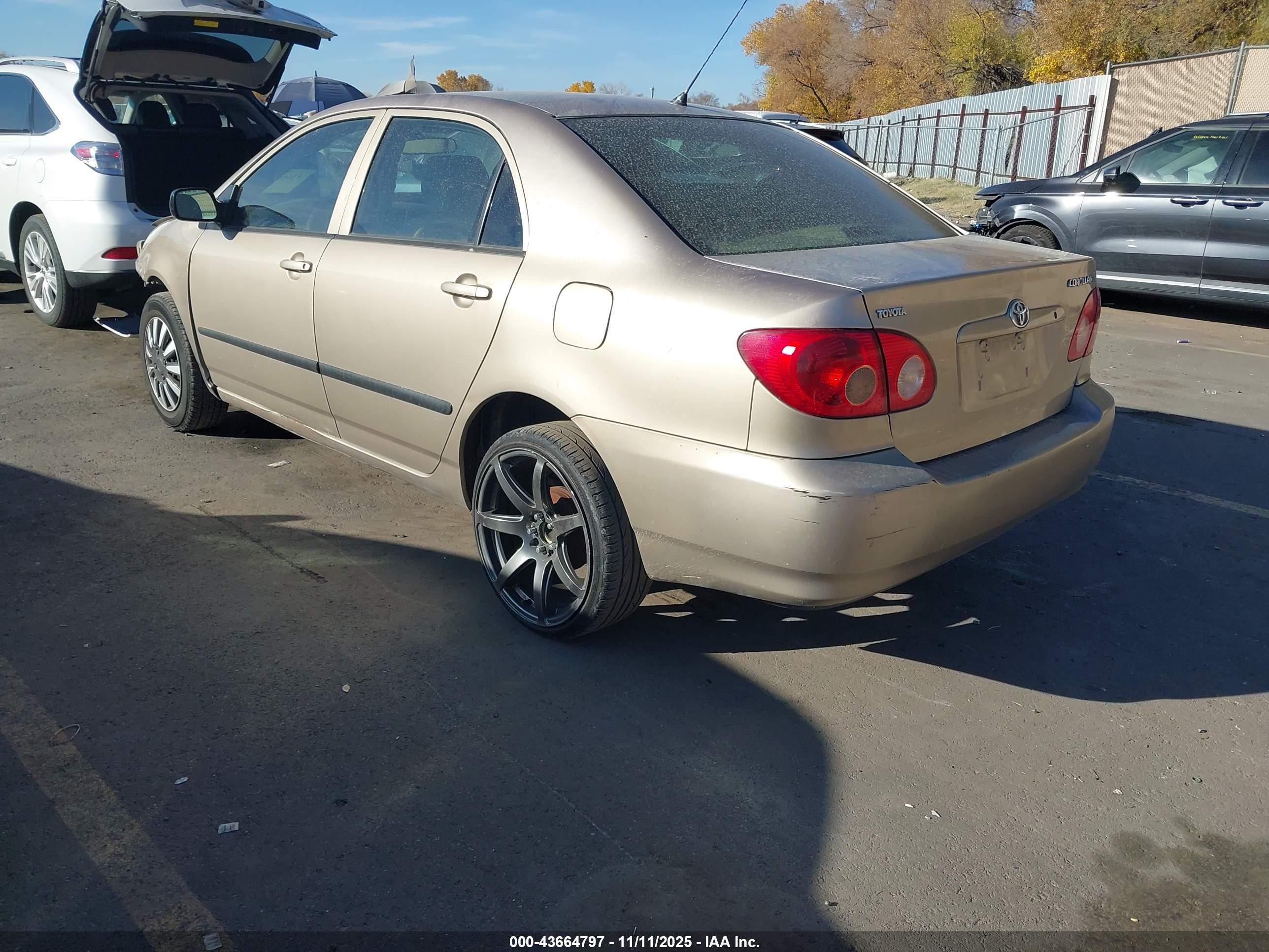 TOYOTA COROLLA image 3