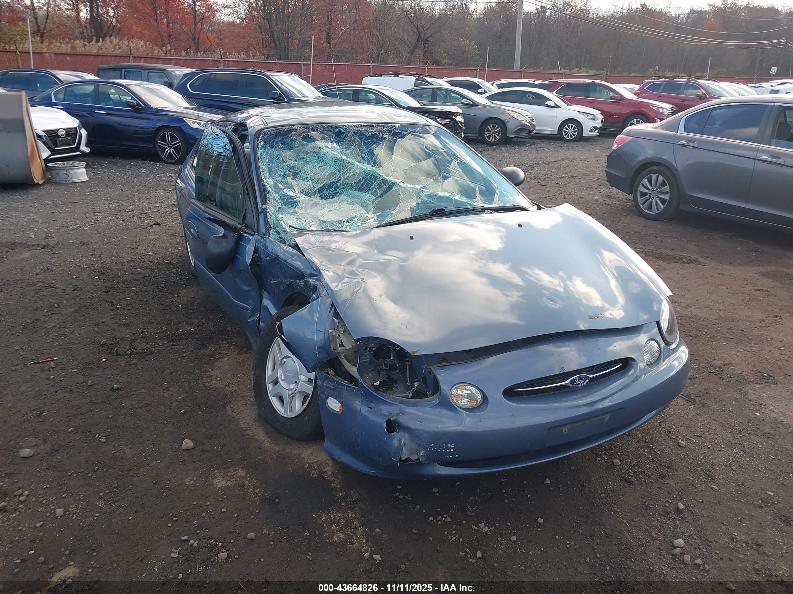 FORD TAURUS image 6