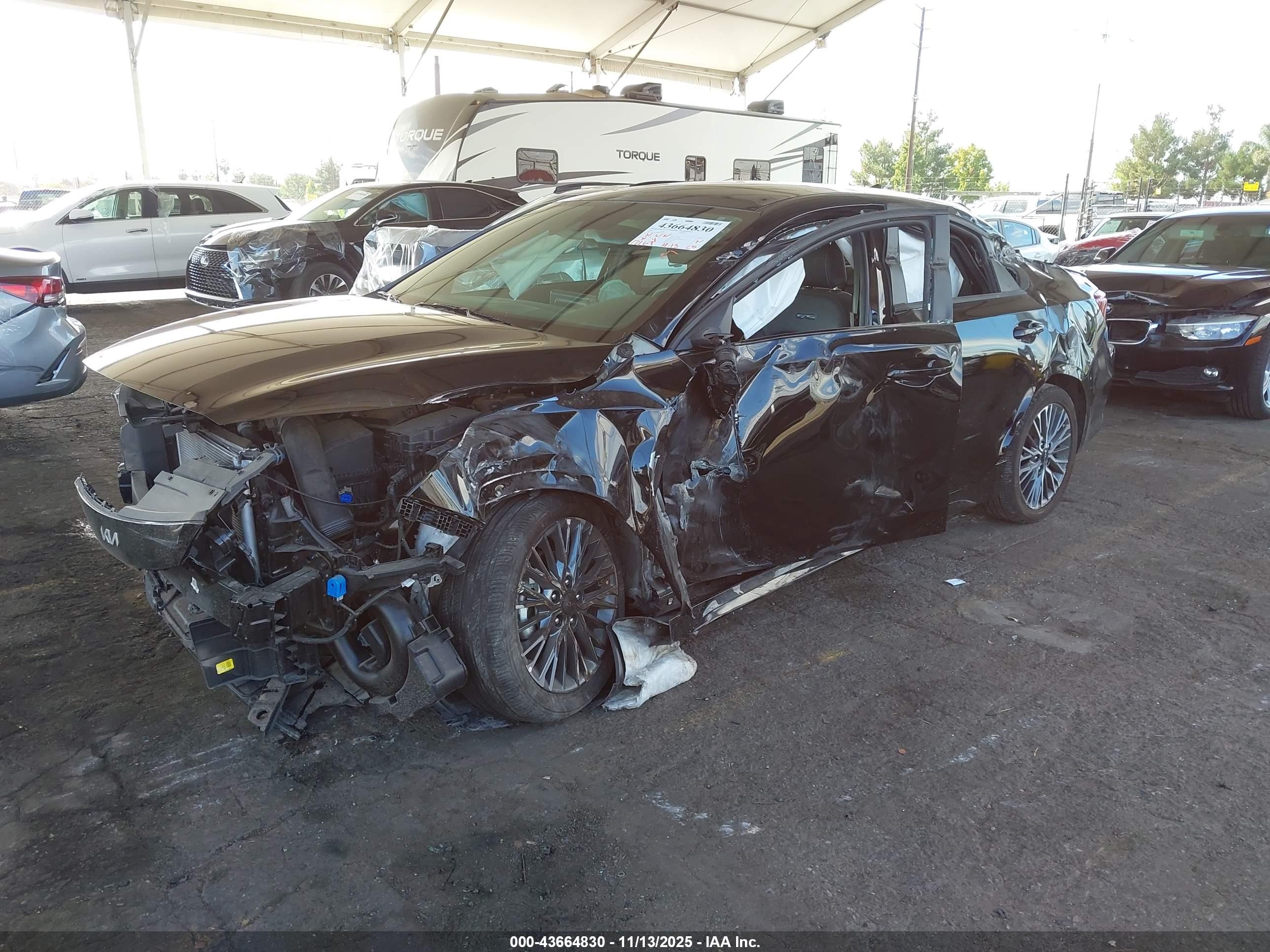KIA FORTE image 2