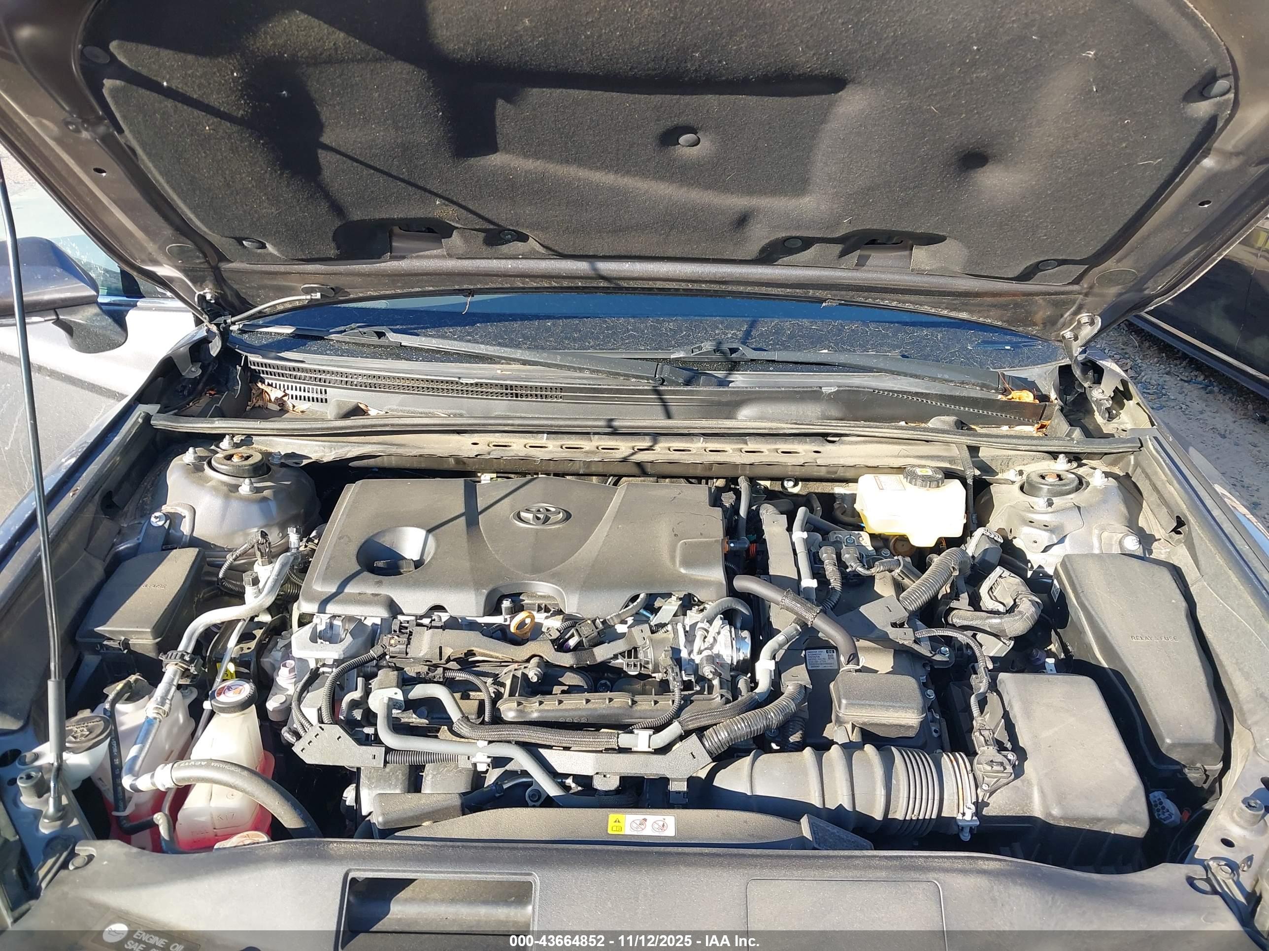 TOYOTA CAMRY image 10