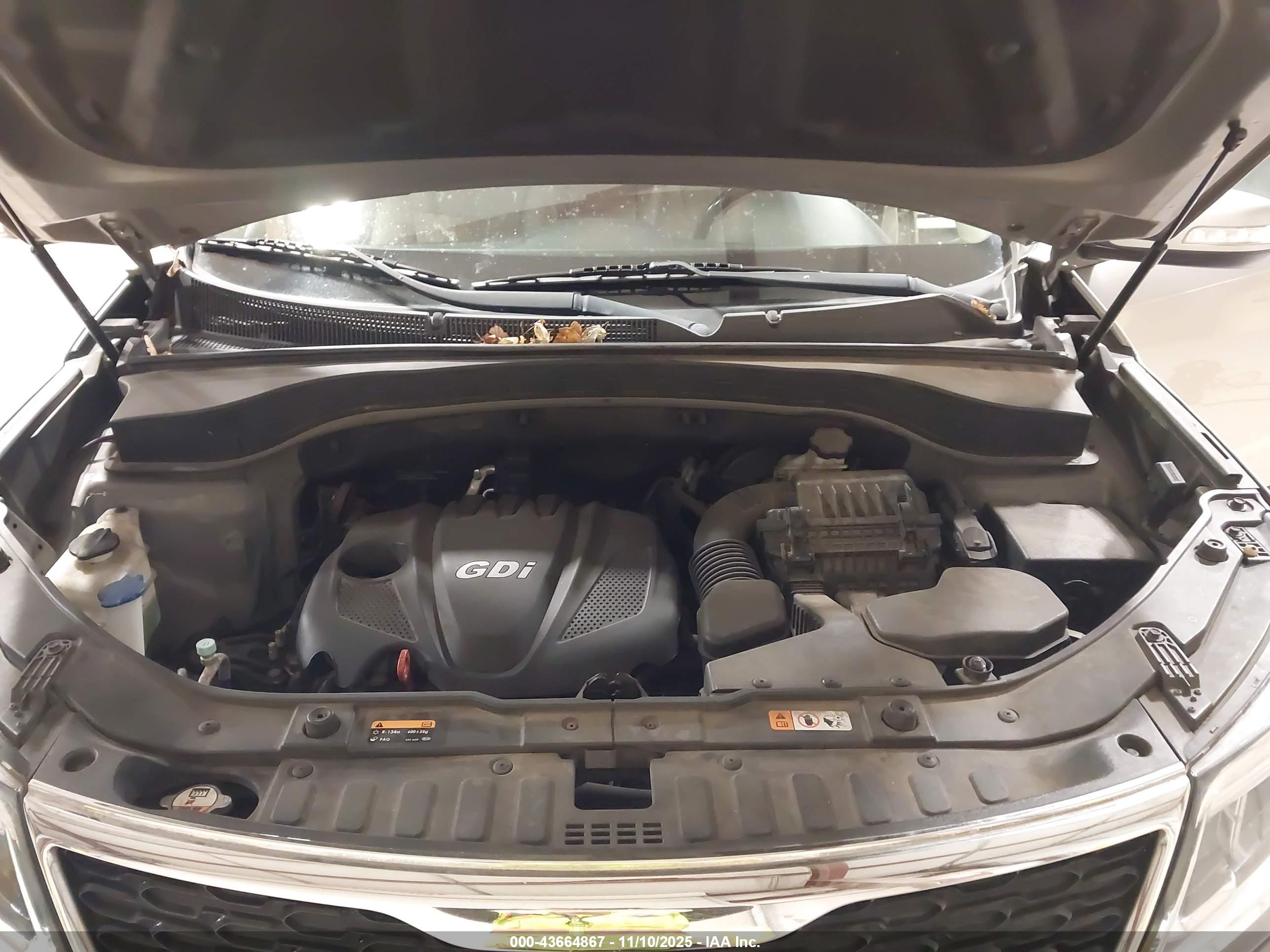 KIA SORENTO image 10