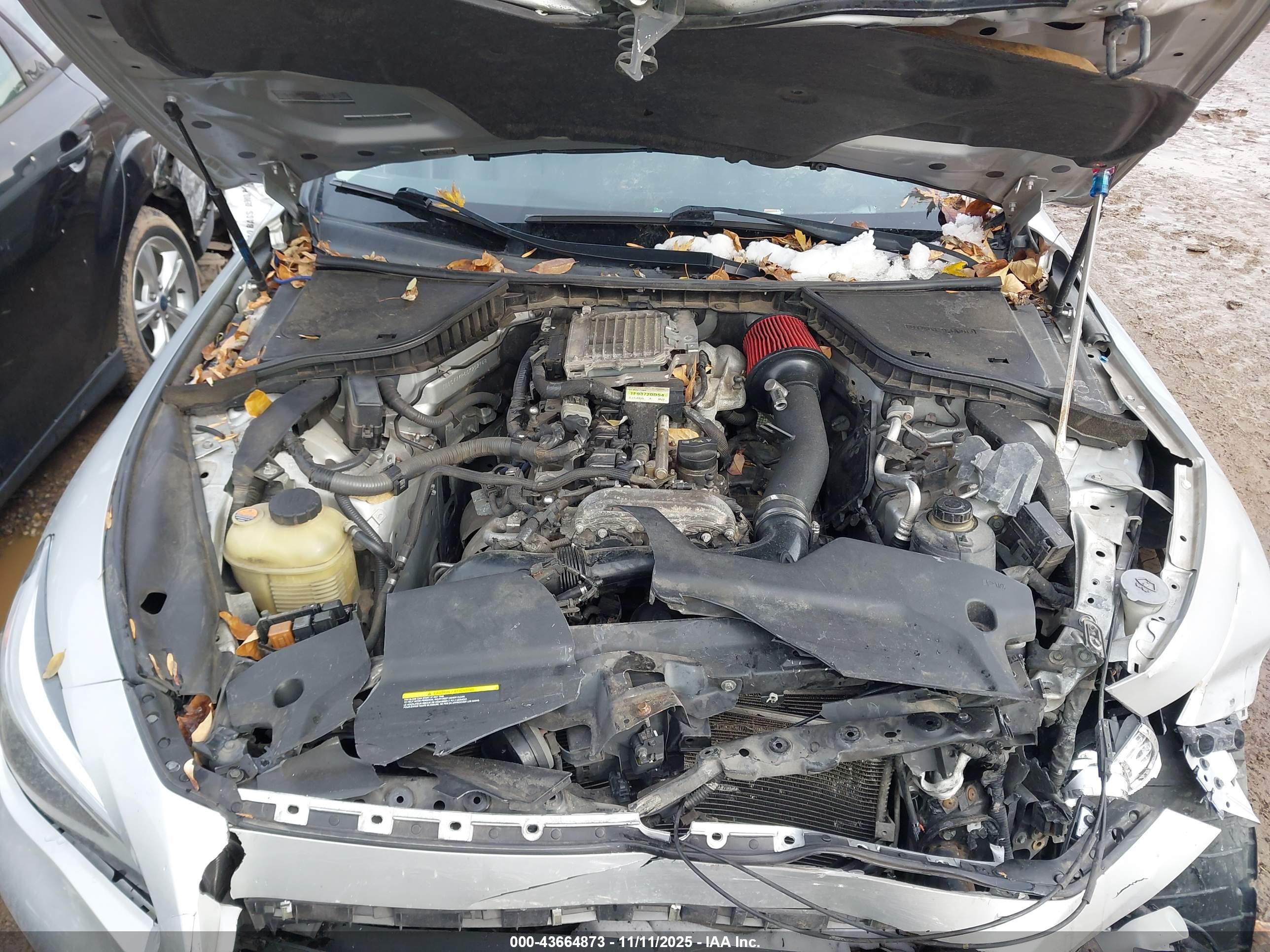 INFINITI Q50 image 10