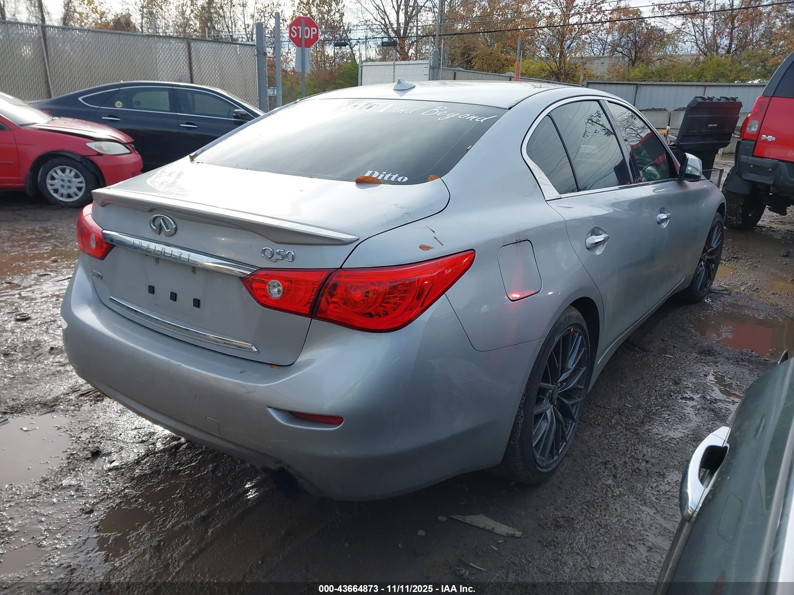 INFINITI Q50 image 4