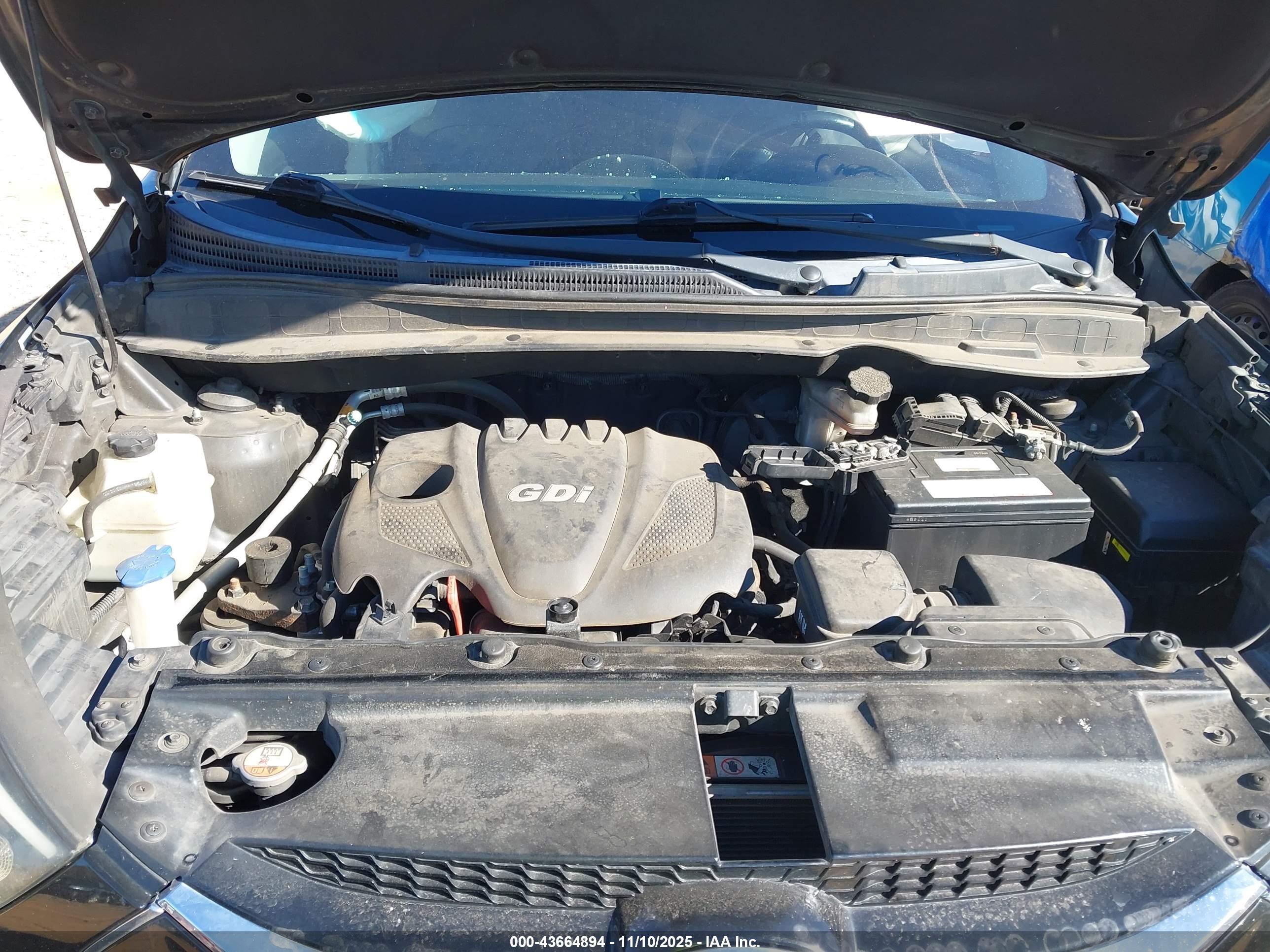 HYUNDAI TUCSON image 10