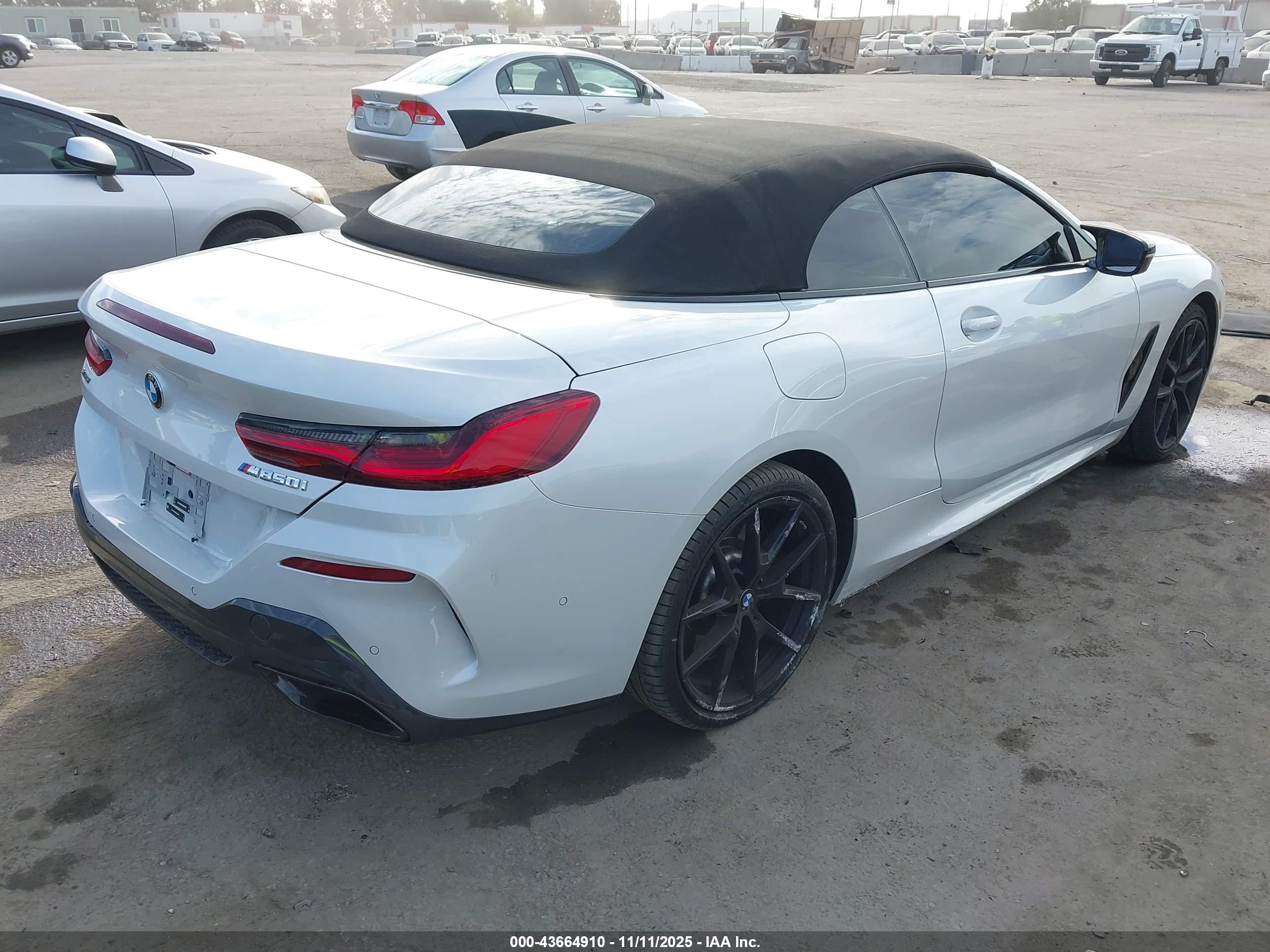 BMW M850I image 4