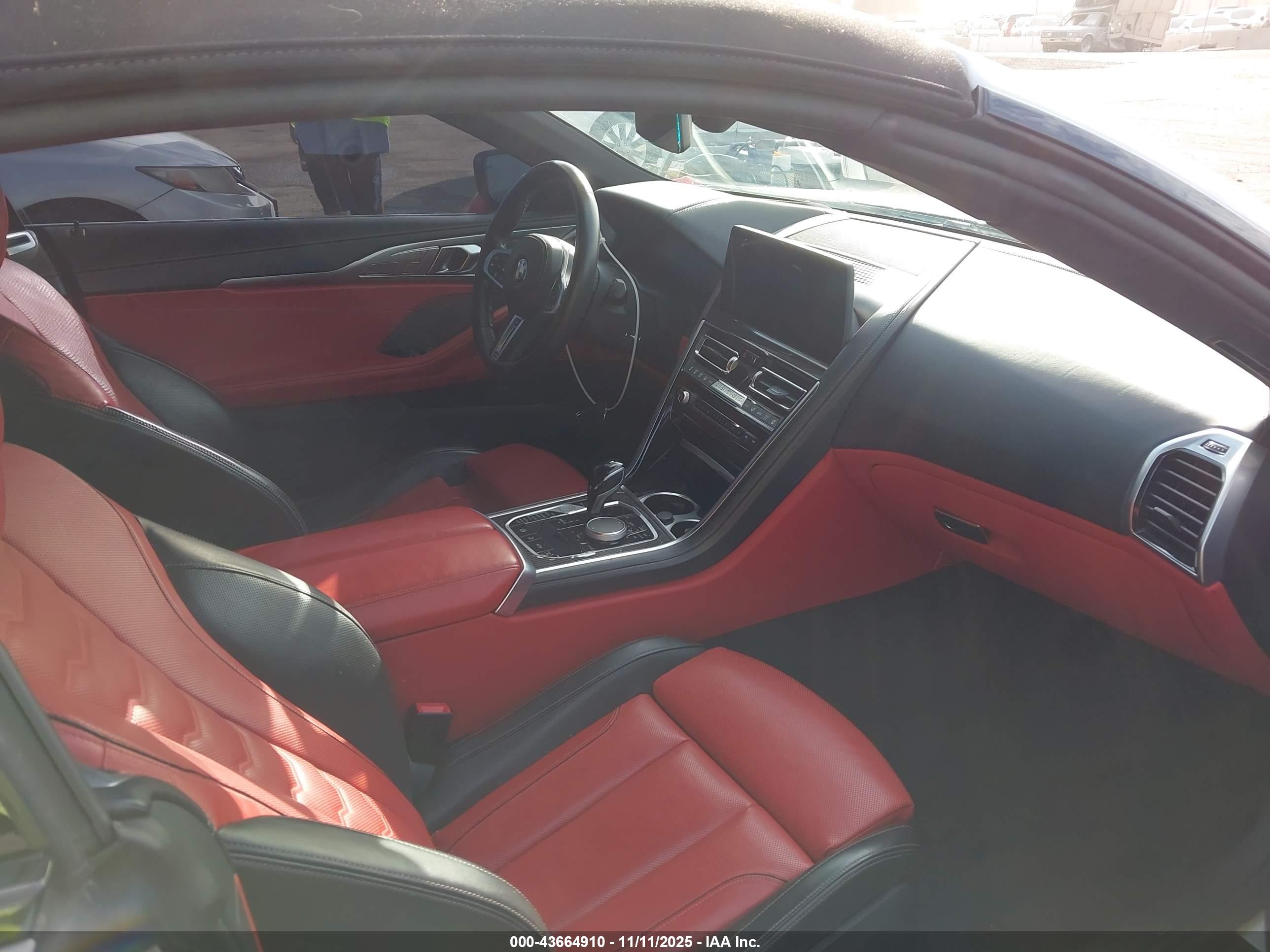 BMW M850I image 5