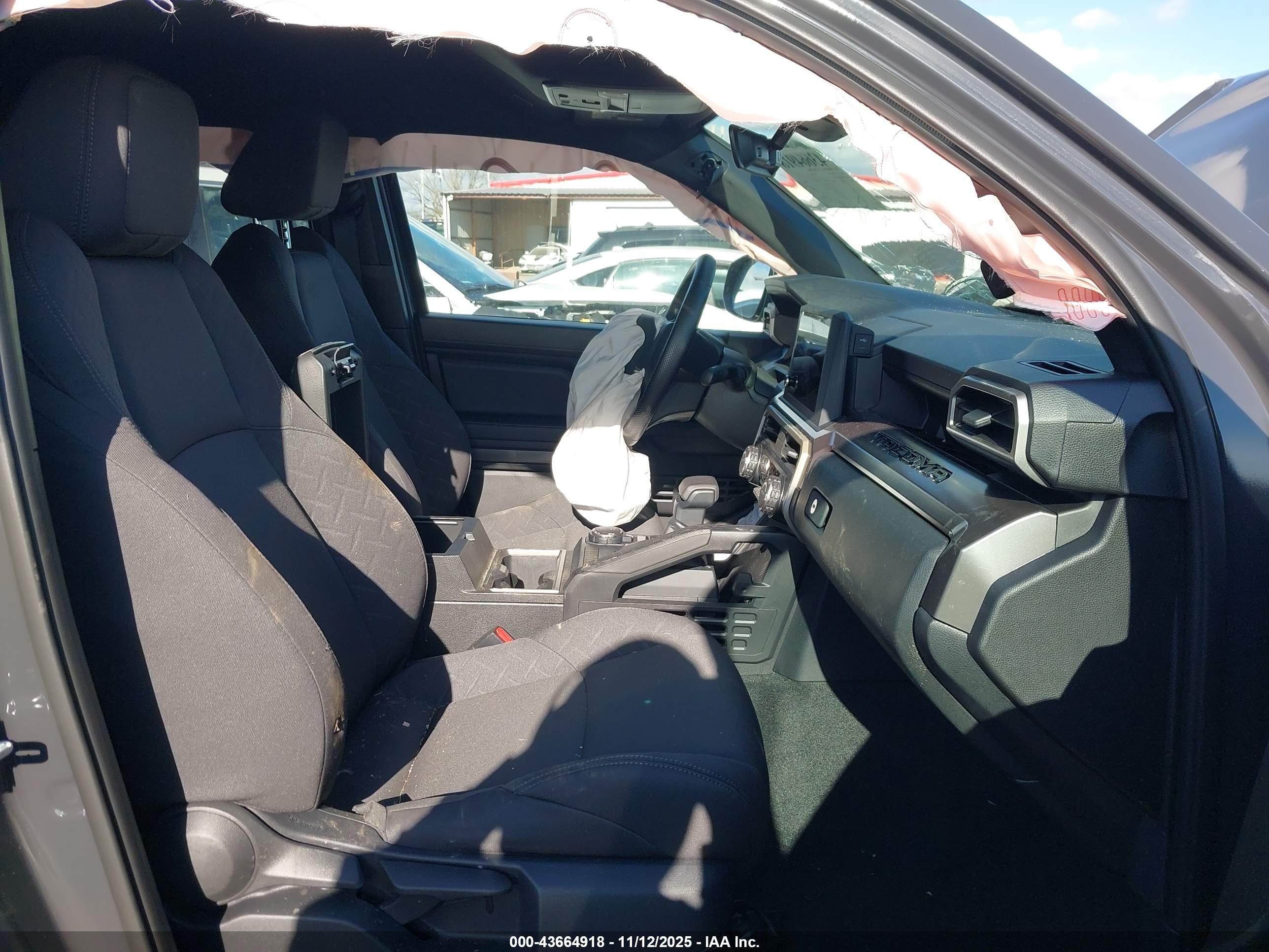 TOYOTA TACOMA image 5
