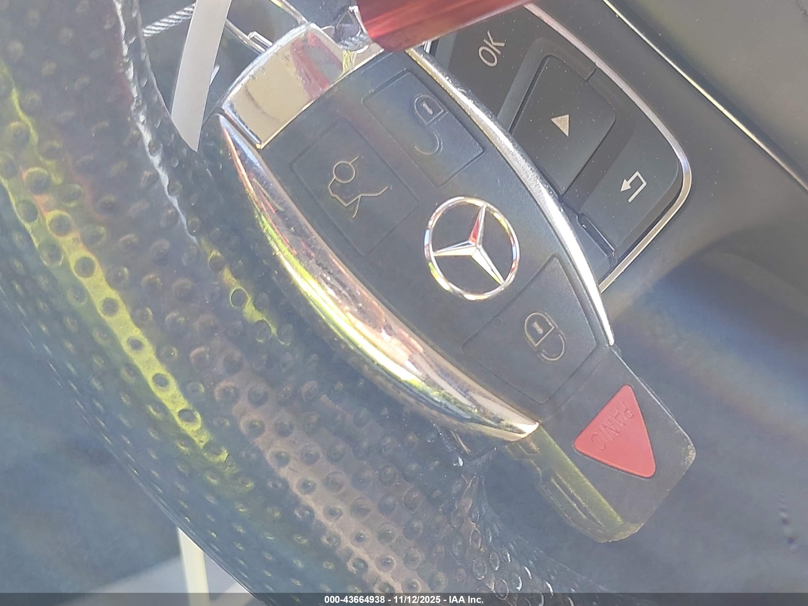 MERCEDES-BENZ GLS image 11