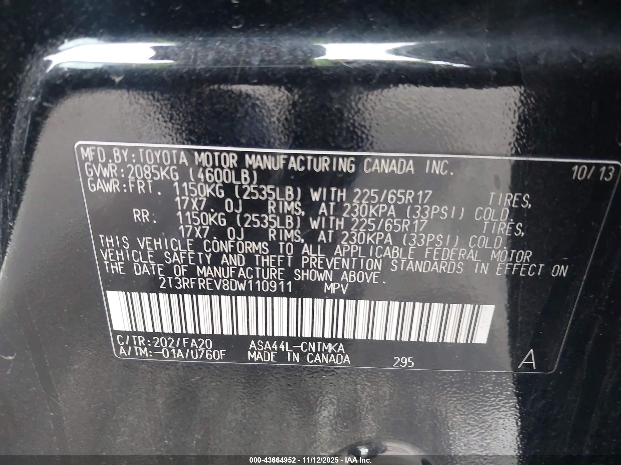 TOYOTA RAV4 image 9