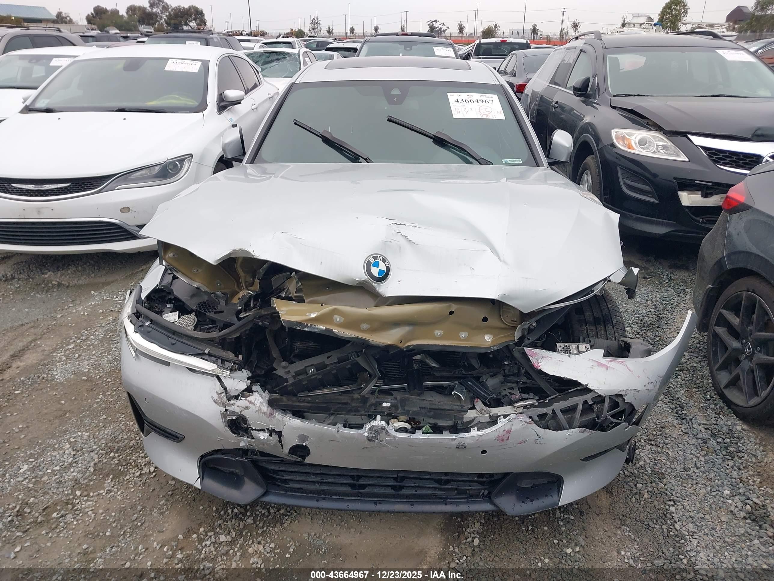 BMW 330I image 6